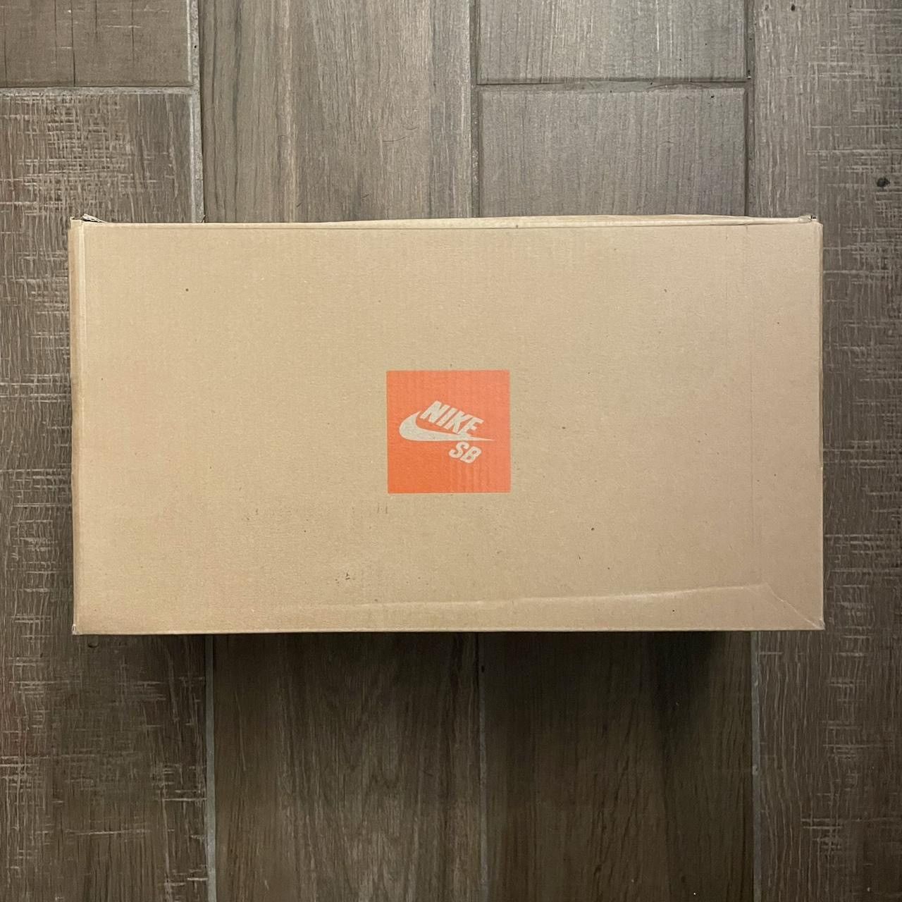 Nike Nike SB Zoom Bruin Orange Label White Gum Skate Shoe Mens 7 Size US 7 / EU 40 - 7 Thumbnail