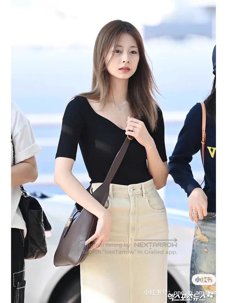 The Row The Row Black Ribbed Wool Short-Sleeve Top Size S / US 4 / IT 40 - 9 Thumbnail