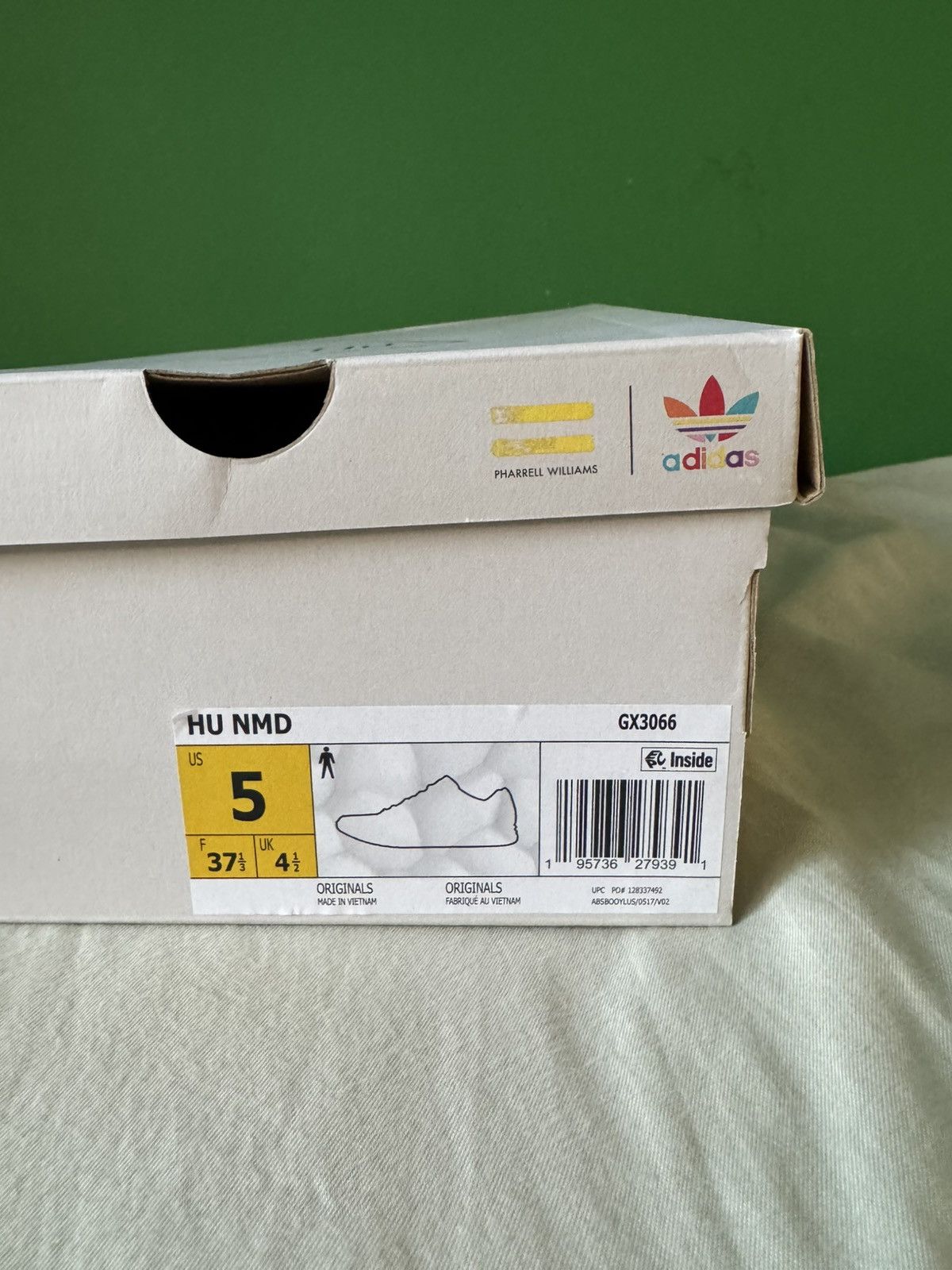 Adidas Adidas nmd hu pharell x billionaire boys club 2021 Size US 5 / EU 37 - 8 Thumbnail
