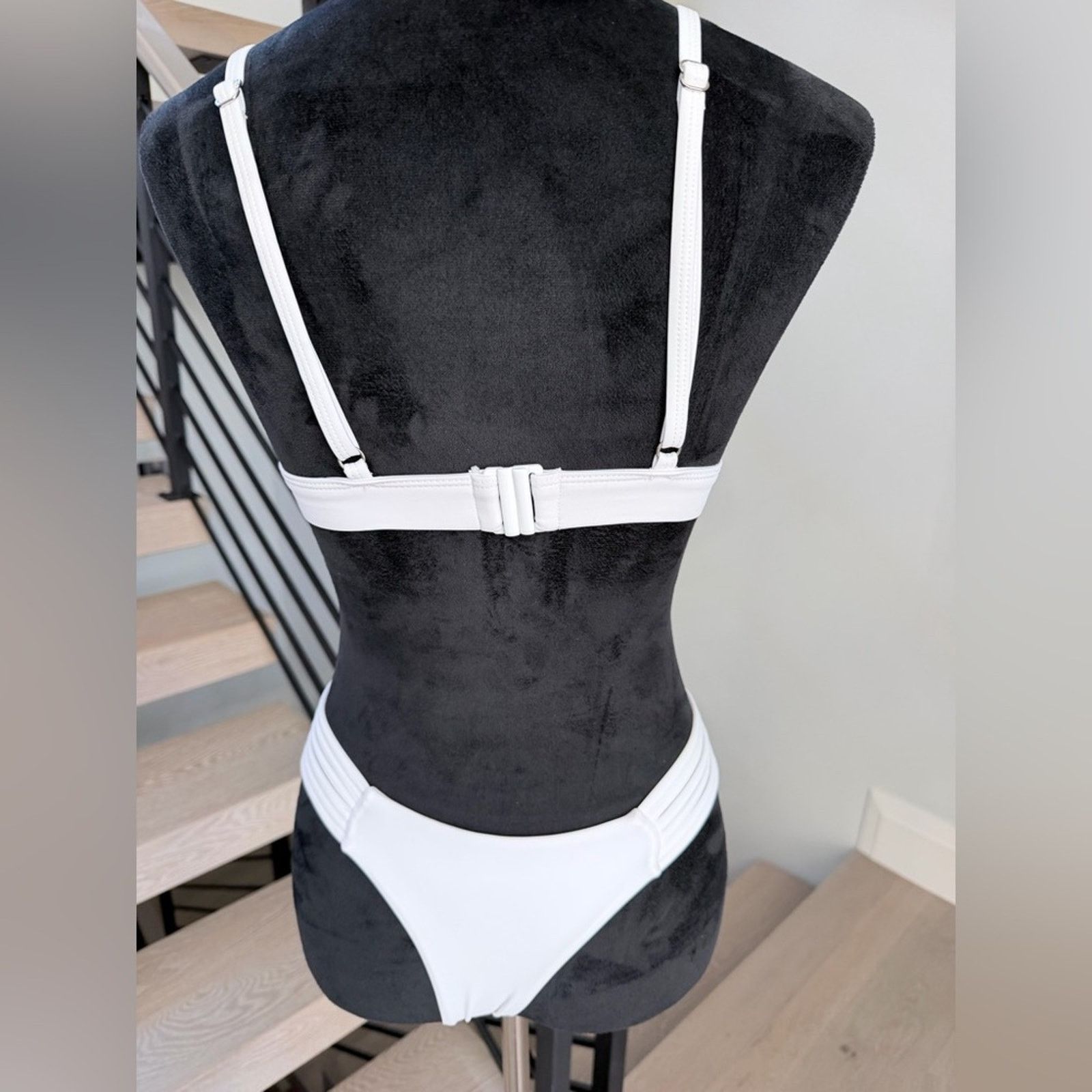 Other New White Floral Bikini Swimwear Swimsuit Two piece Set S Size ONE SIZE - 6 Thumbnail