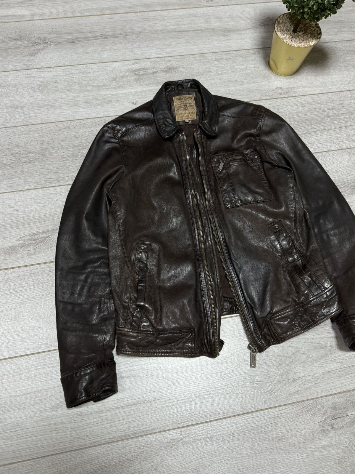 Chevignon Chevignon leather jacket zip vintage Size US L / EU 52-54 / 3 - 4 Thumbnail