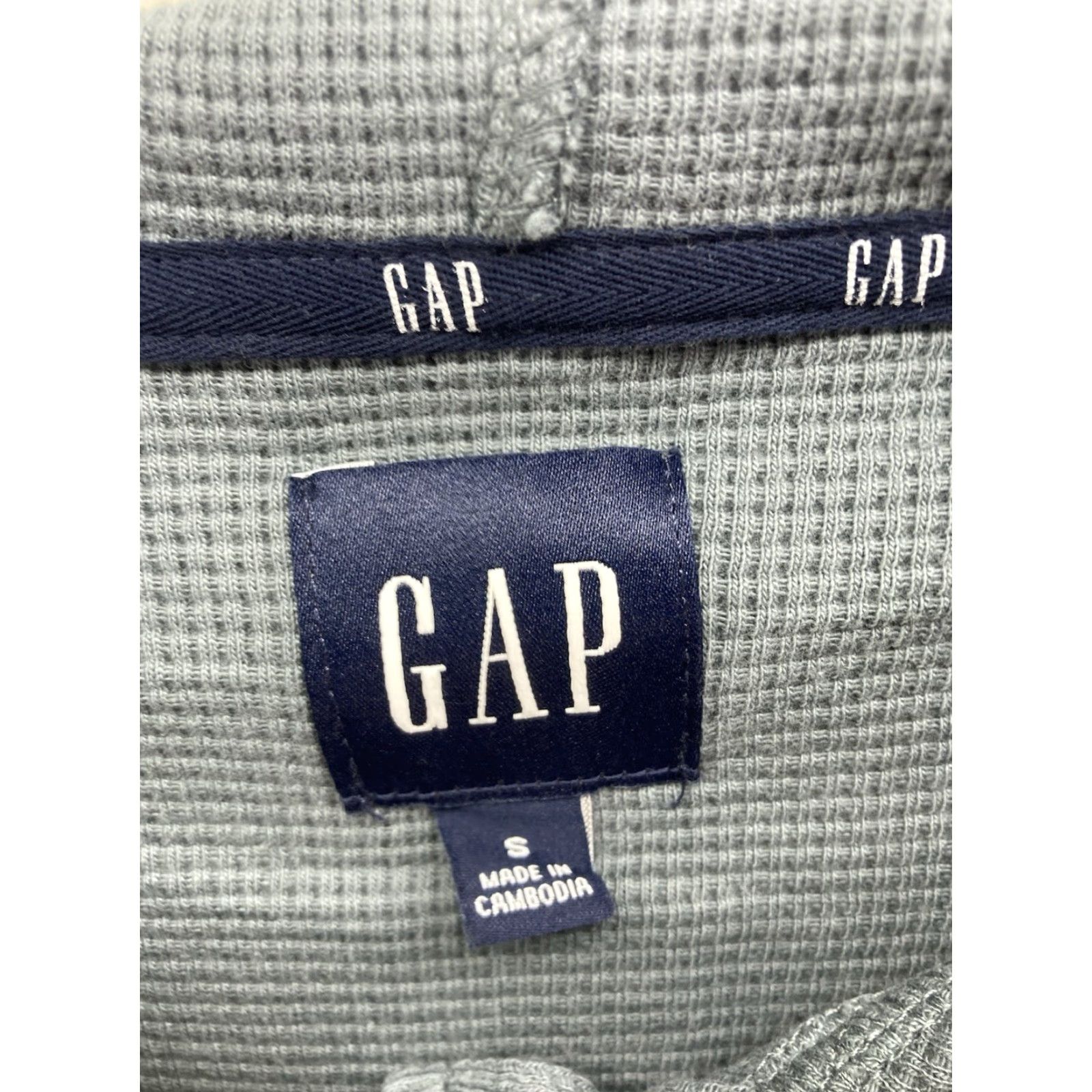 Gap VINTAGE Gap Waffle Henley Hoodie Shirt Men Size S Gray Long Sleeve Pullover NWT Size US S / EU 44-46 / 1 - 7 Thumbnail