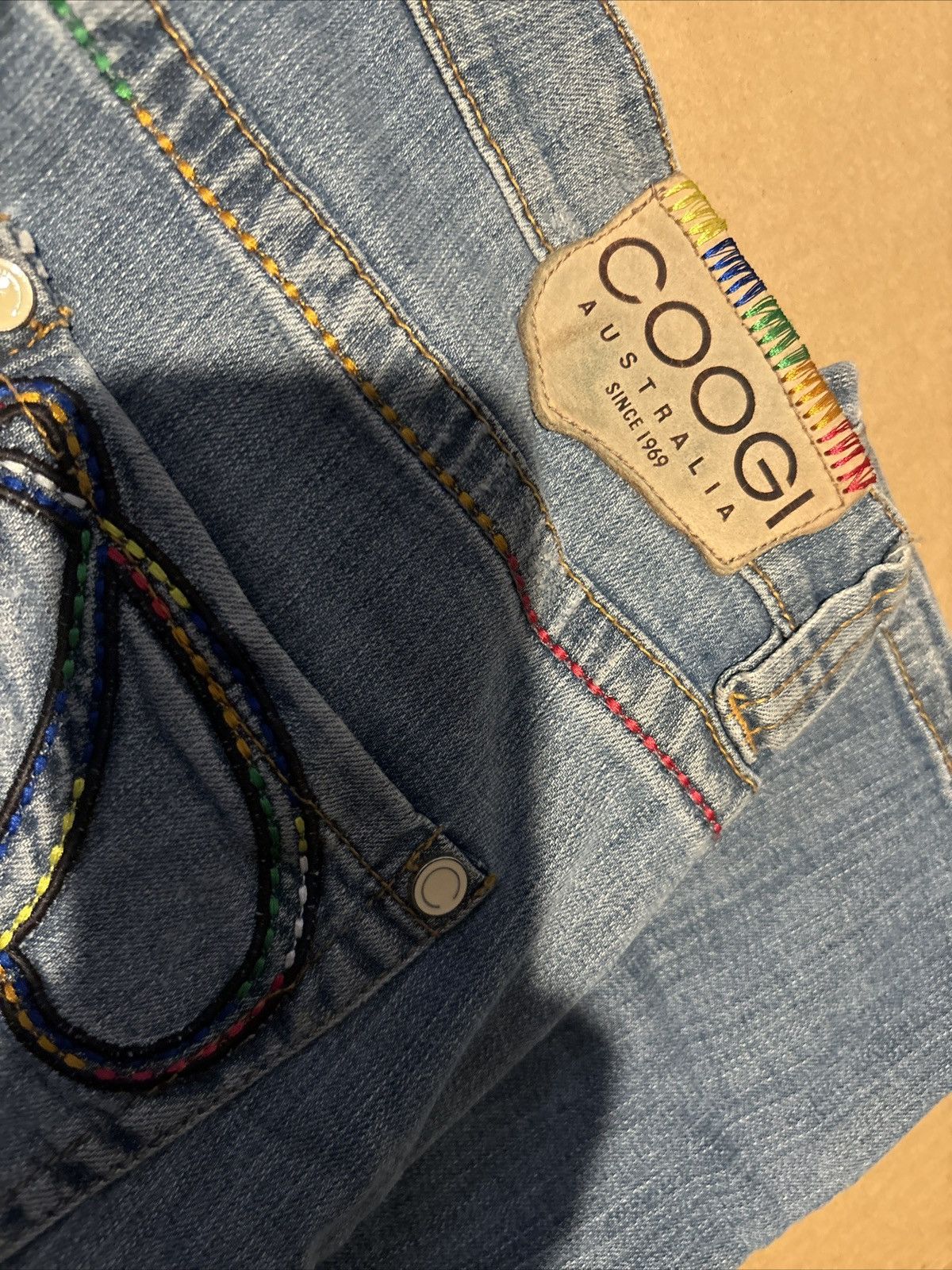 Coogi × Vintage Women’s Y2K Coogi denim jeans Size 34" / US 12 / IT 48 - 6 Thumbnail
