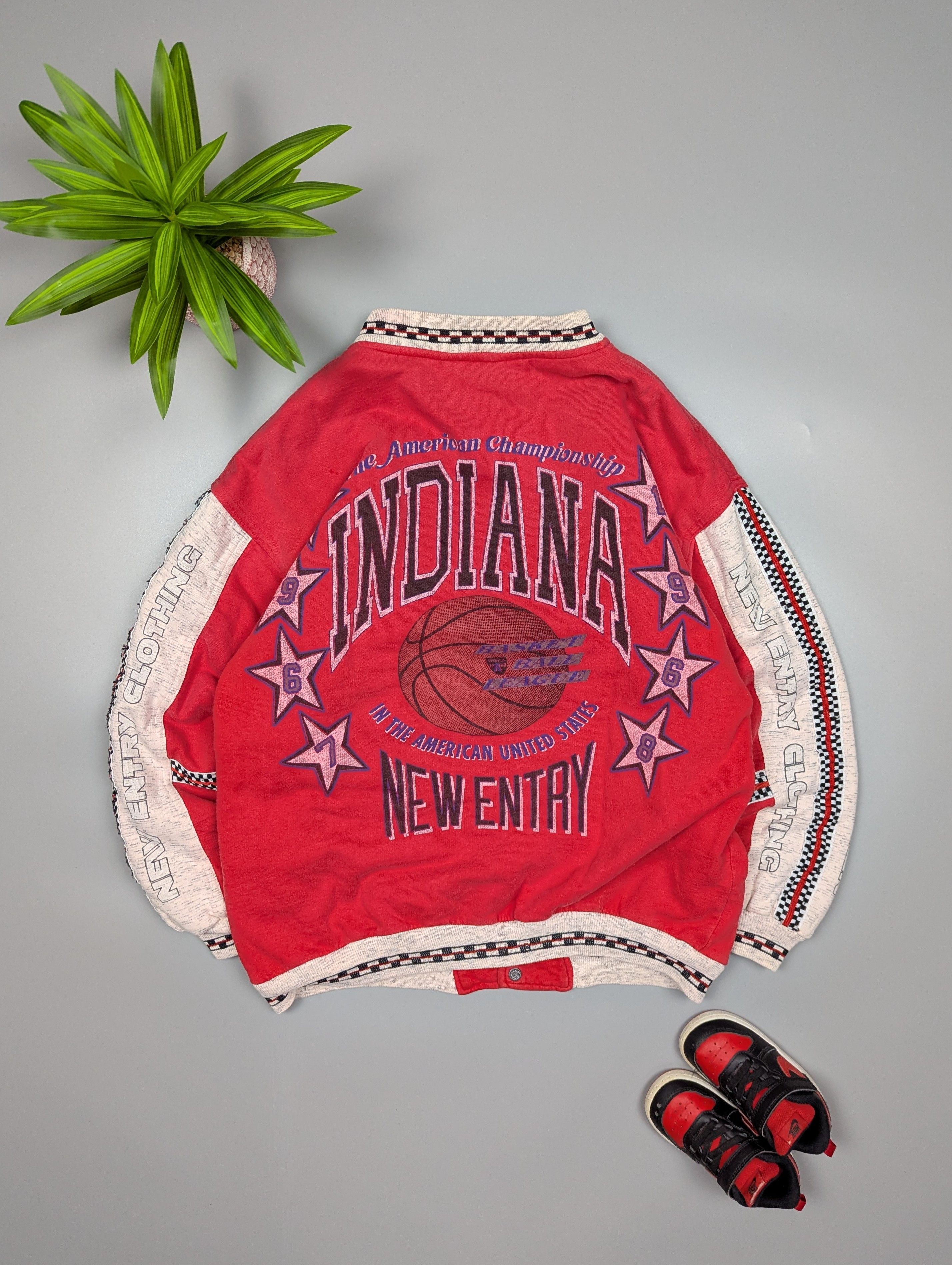 Vintage VTG Indiana Bomber Jacket M 90s Red Basketball Size US M / EU 48-50 / 2 - 1 Thumbnail