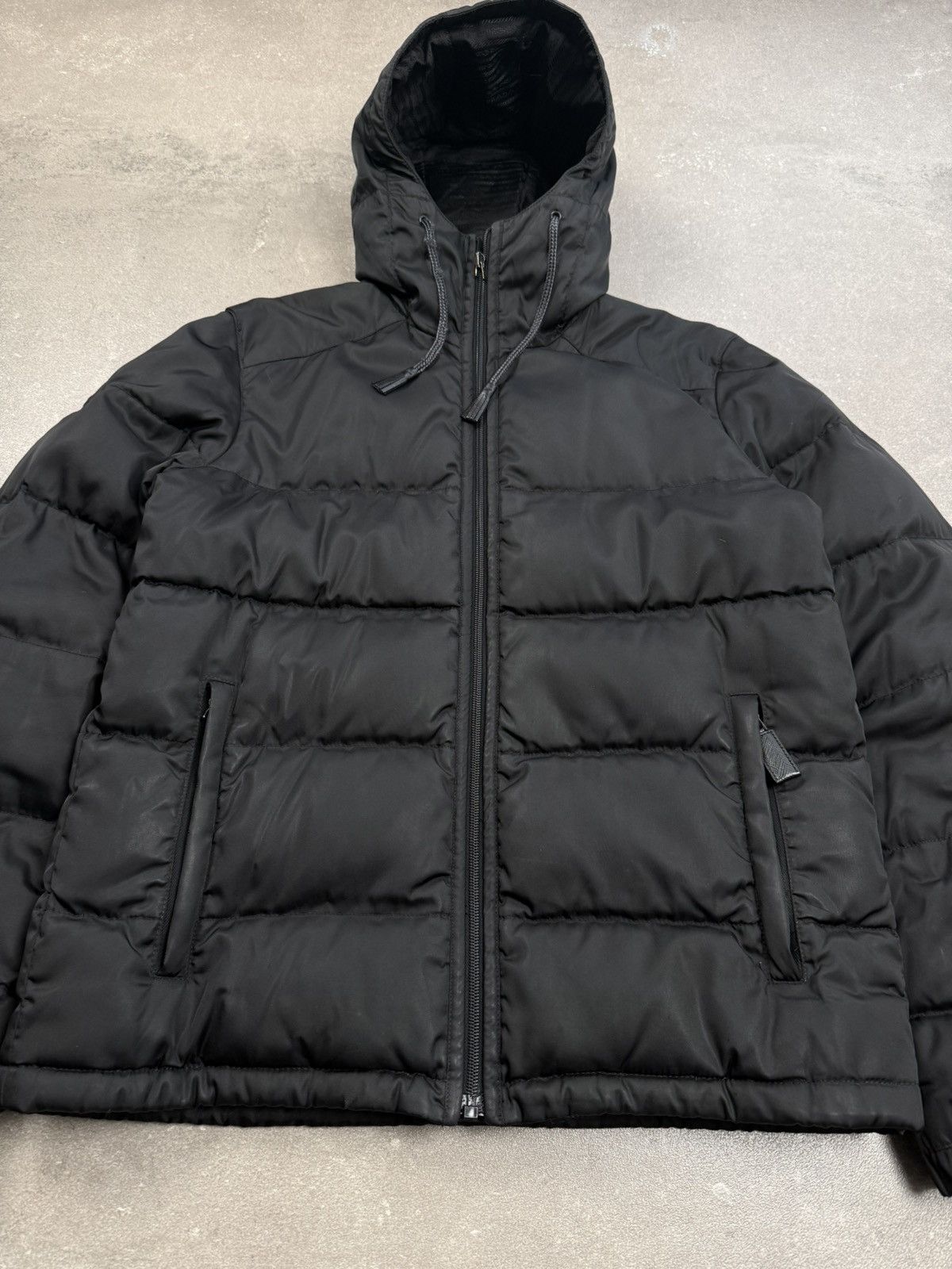 Prada Prada down jacket street wear luxury old money Size US L / EU 52-54 / 3 - 5 Thumbnail