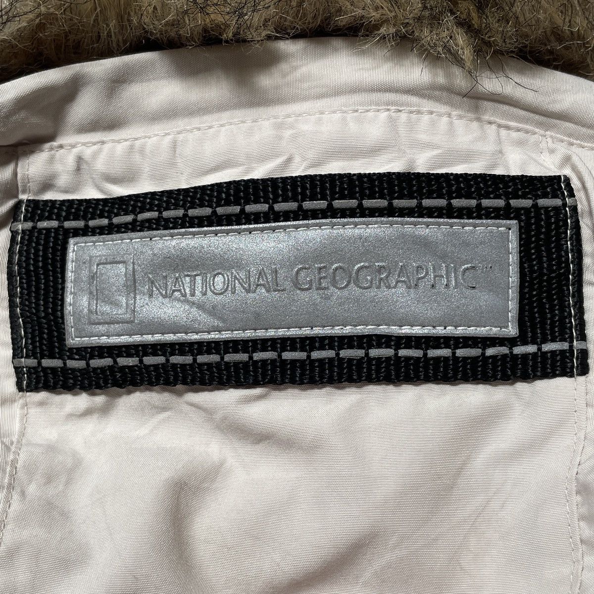 Vintage Vintage National Geographic Fur Parka 2000s Size US S / EU 44-46 / 1 - 10 Thumbnail