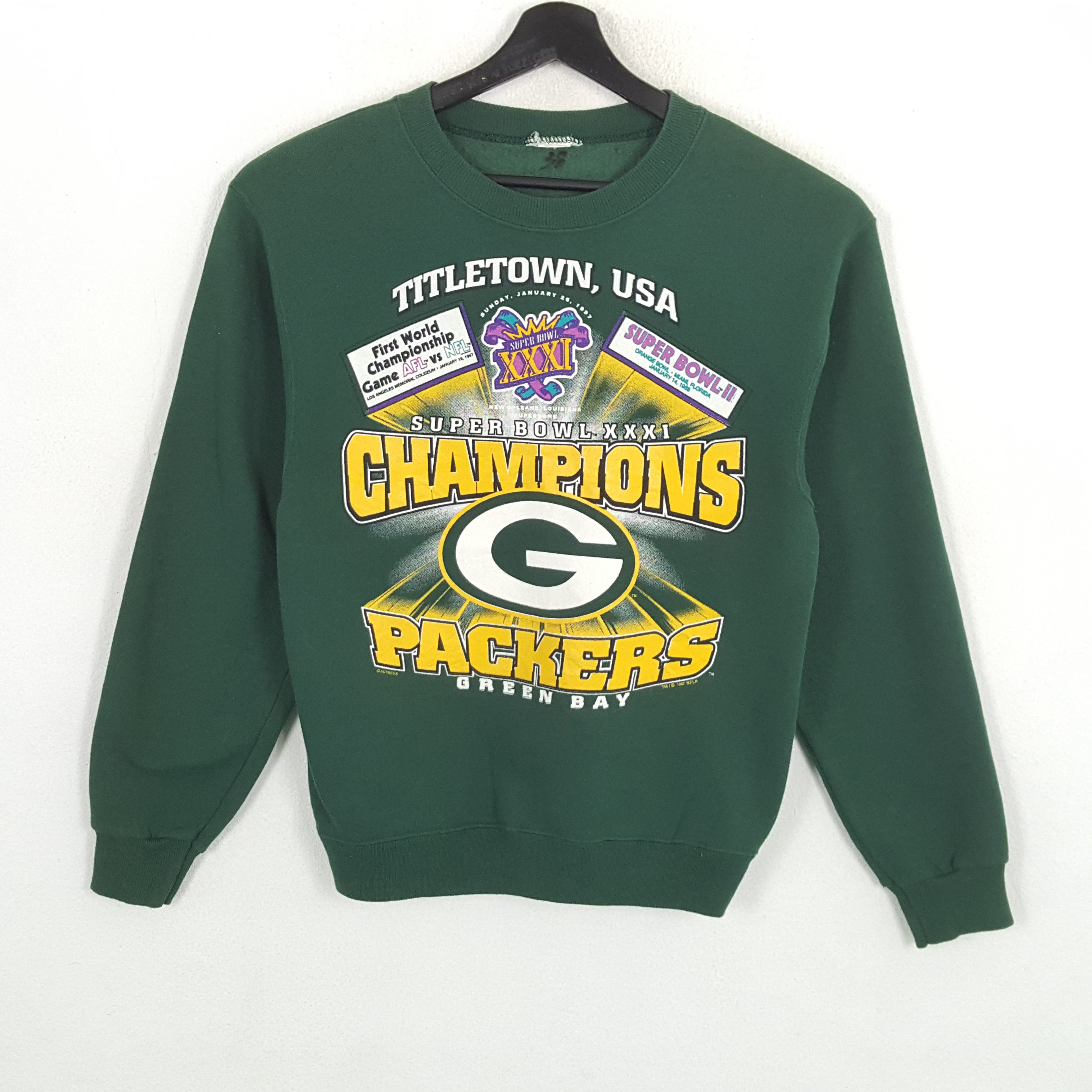 Image of America x Nfl Green Bay Packers Nfl Football Team Sweatshirt, Men's (Size Small)