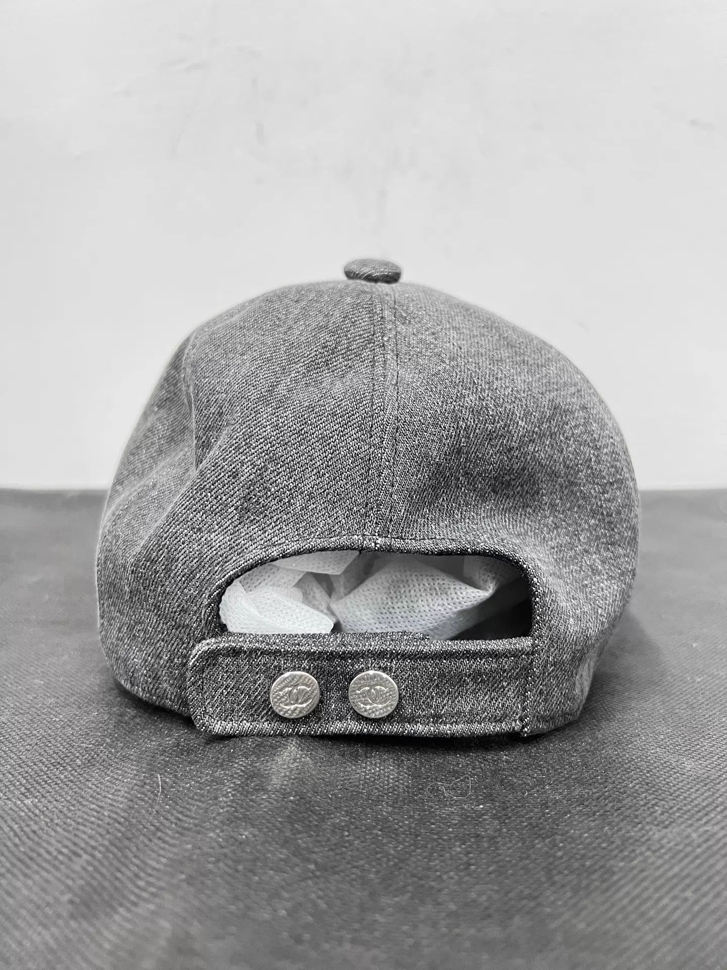 Chanel Chanel Double C Gray Minimalist Baseball Cap Mint Size ONE SIZE - 4 Thumbnail