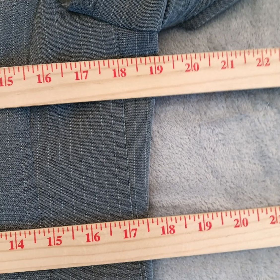 Kasper Kasper Blazer Womens Size 10 Gray Pinstripe Four-Button Ventless Polyester Jacket Notch Lapel Single-Breasted Pant Suit Womens Size L / US 10 / IT 46 - 6 Thumbnail