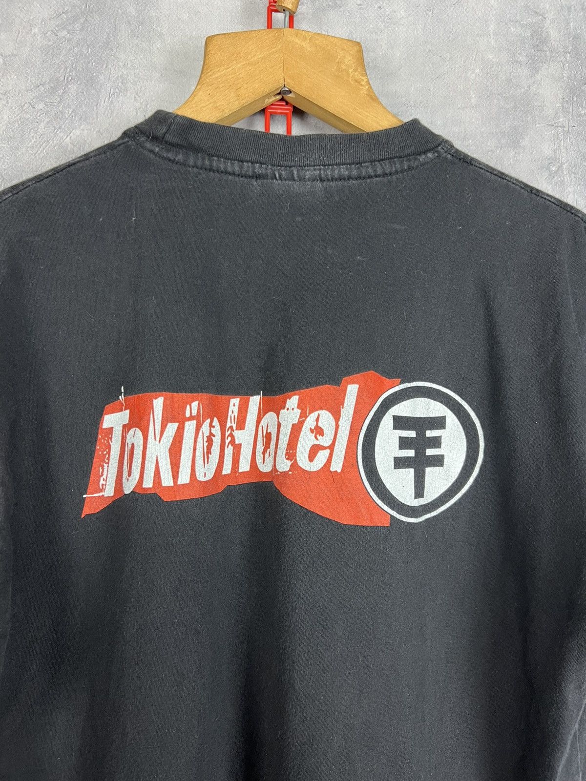 Vintage Tokio Hotel 00s Y2K Tour Band Tee Rare Pop Rock Emo Size M Size US M / EU 48-50 / 2 - 9 Thumbnail