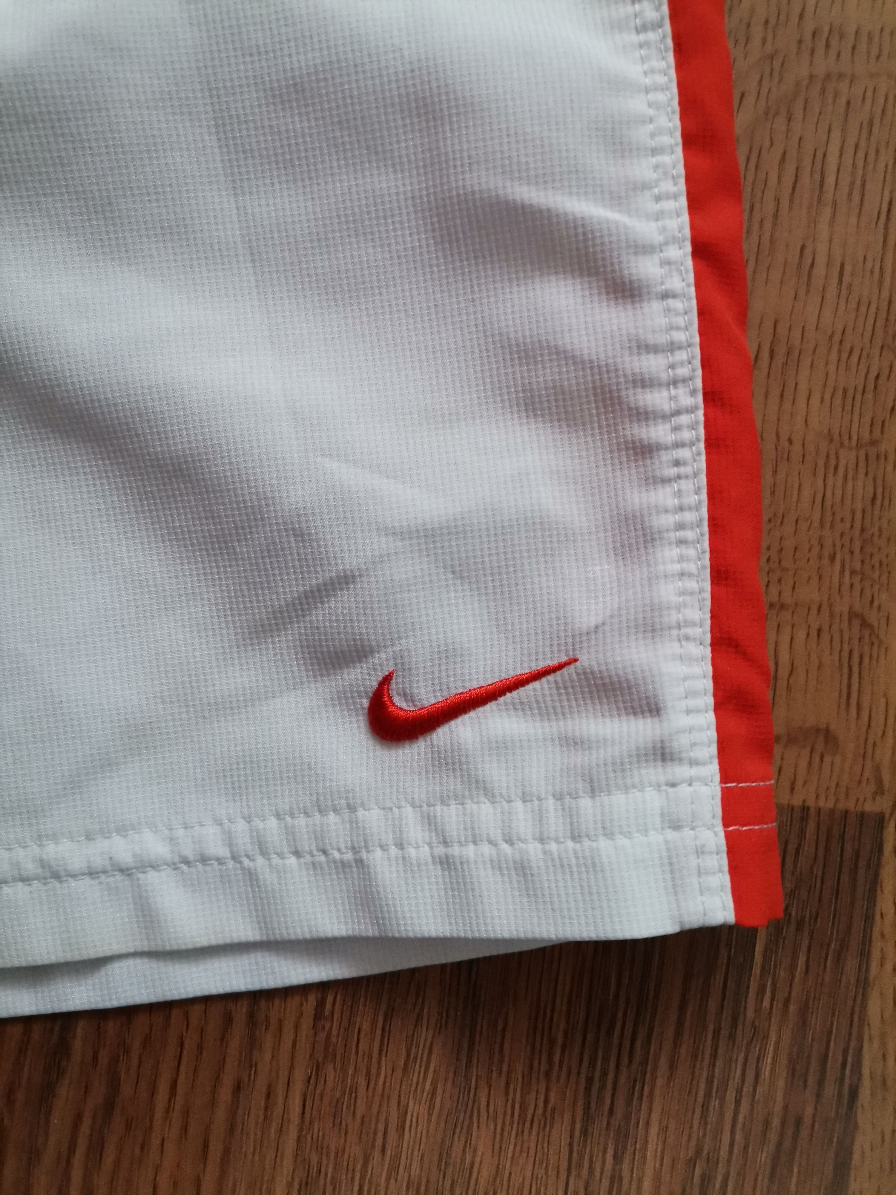 Nike Nike Shorts Size US 30 / EU 46 - 2 Thumbnail