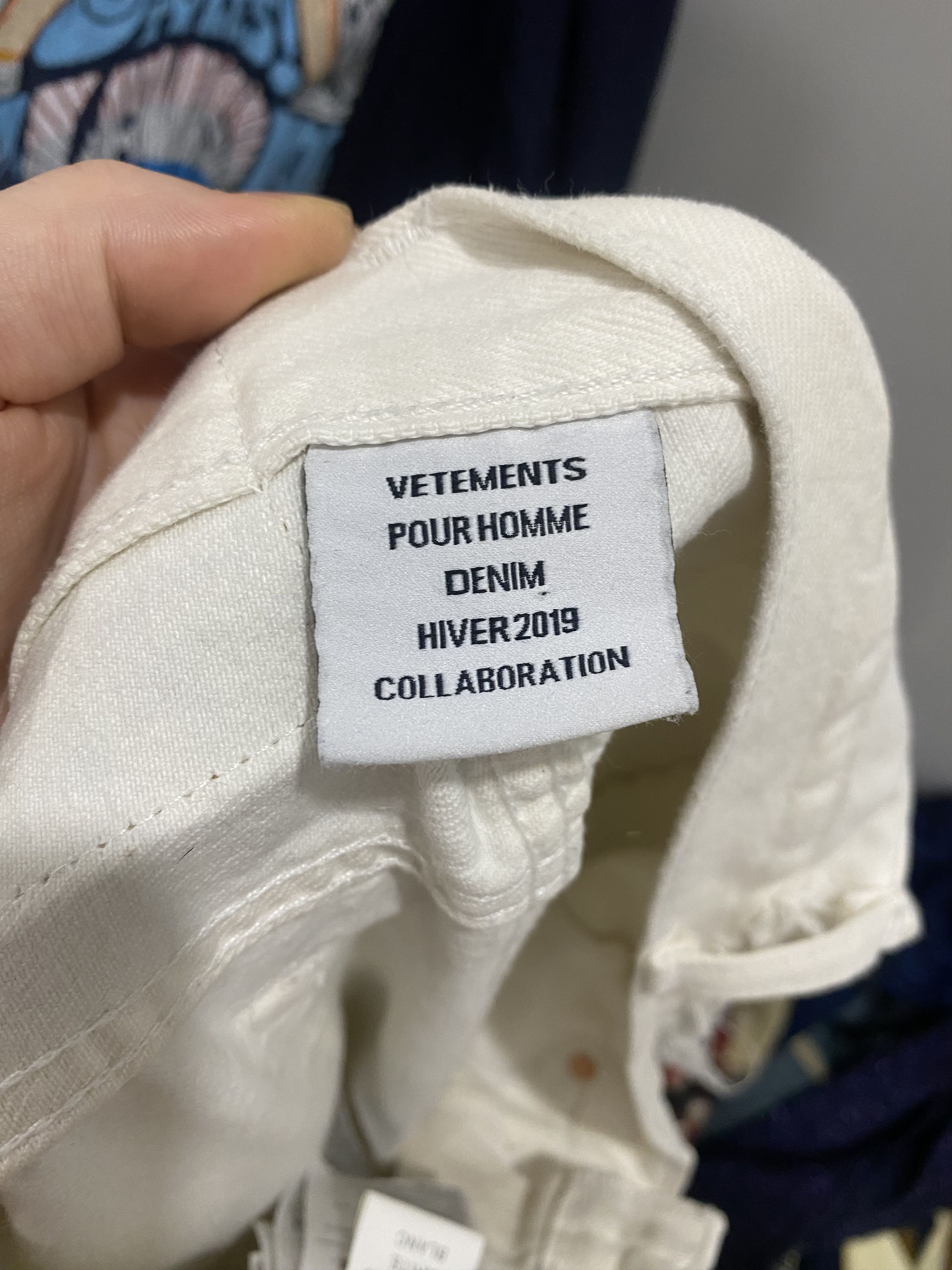 Levi's × Vetements Vetements x Levi’s White Tribal Patchwork Denim Size US 31 - 4 Thumbnail