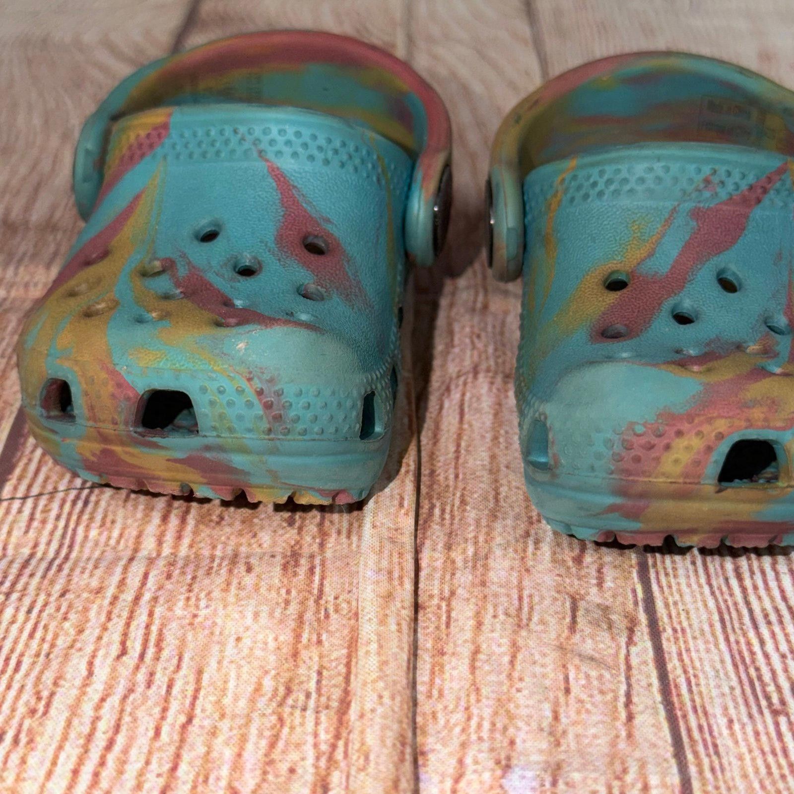 Crocs Baby Girl size 4 Crocs Size US 4 / IT 34 - 4 Thumbnail