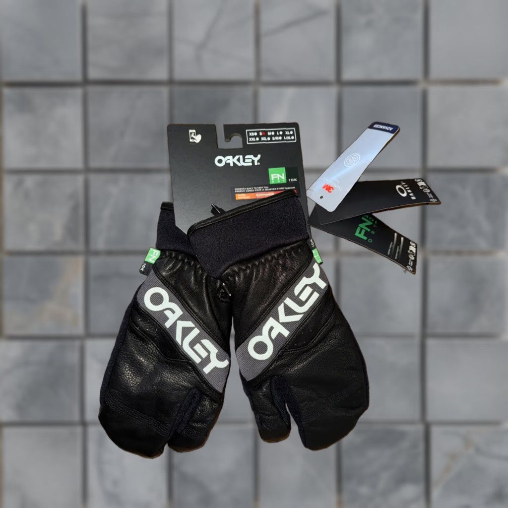 Oakley Vintage Oakley Factory Pilot Gloves Size S | Grailed