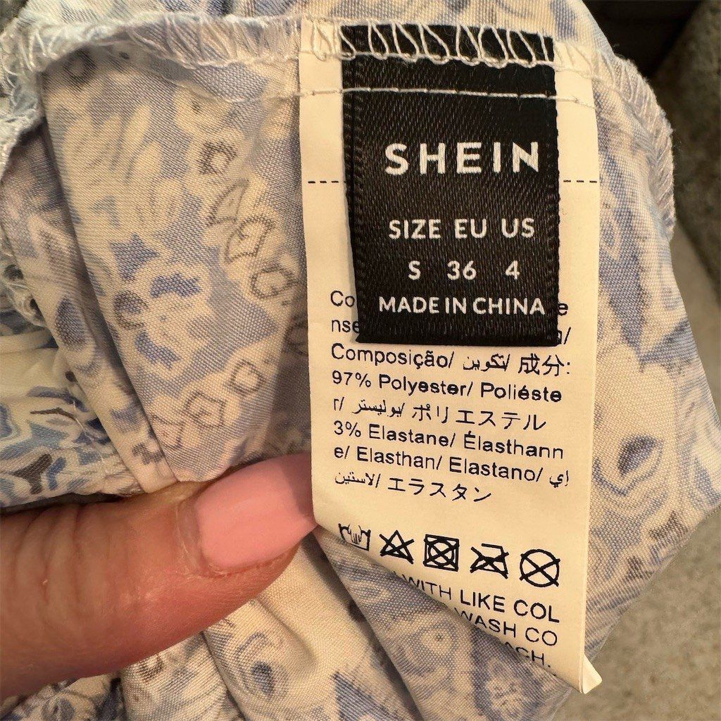 Shein SHEIN 2-Piece Set Womens Size S Blue Tile Print Bandeau Top Size S / US 4 / IT 40 - 8 Thumbnail