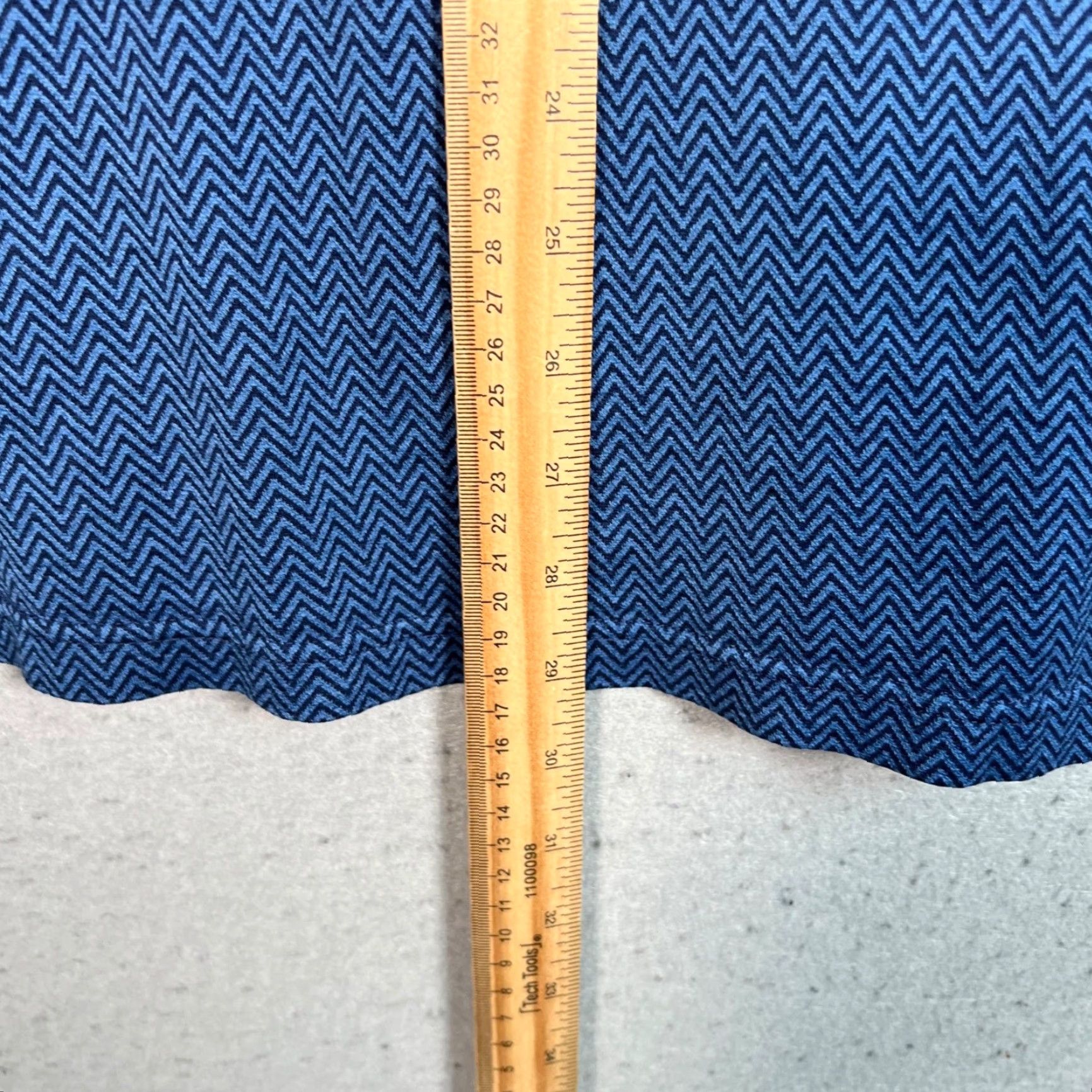 Vintage Paul Fredrick Mens Large Blue Chevron Polo Shirt 100% Cotton Short Sleeve Polo Shirt Blue Mens Large 100% Cotton Golf Casual Summer Spring Size US L / EU 52-54 / 3 - 5 Thumbnail