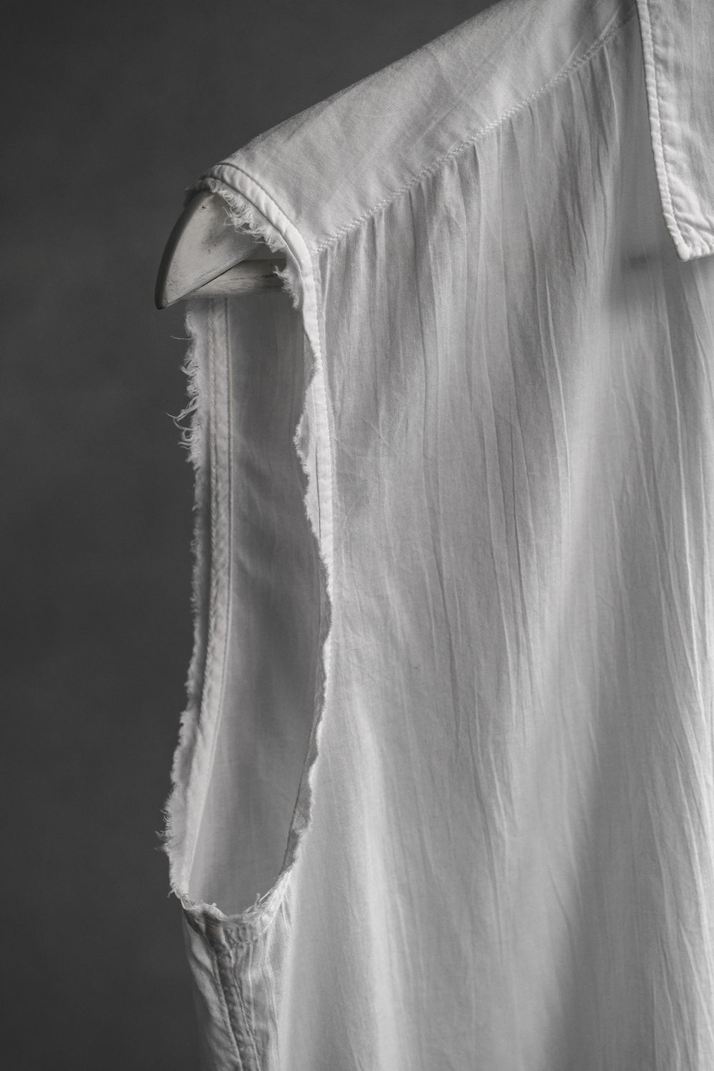 Ann Demeulemeester Ann Demuelemeester Cotton Sleeveless Shirt Size US XS / EU 42 / 0 - 2 Thumbnail
