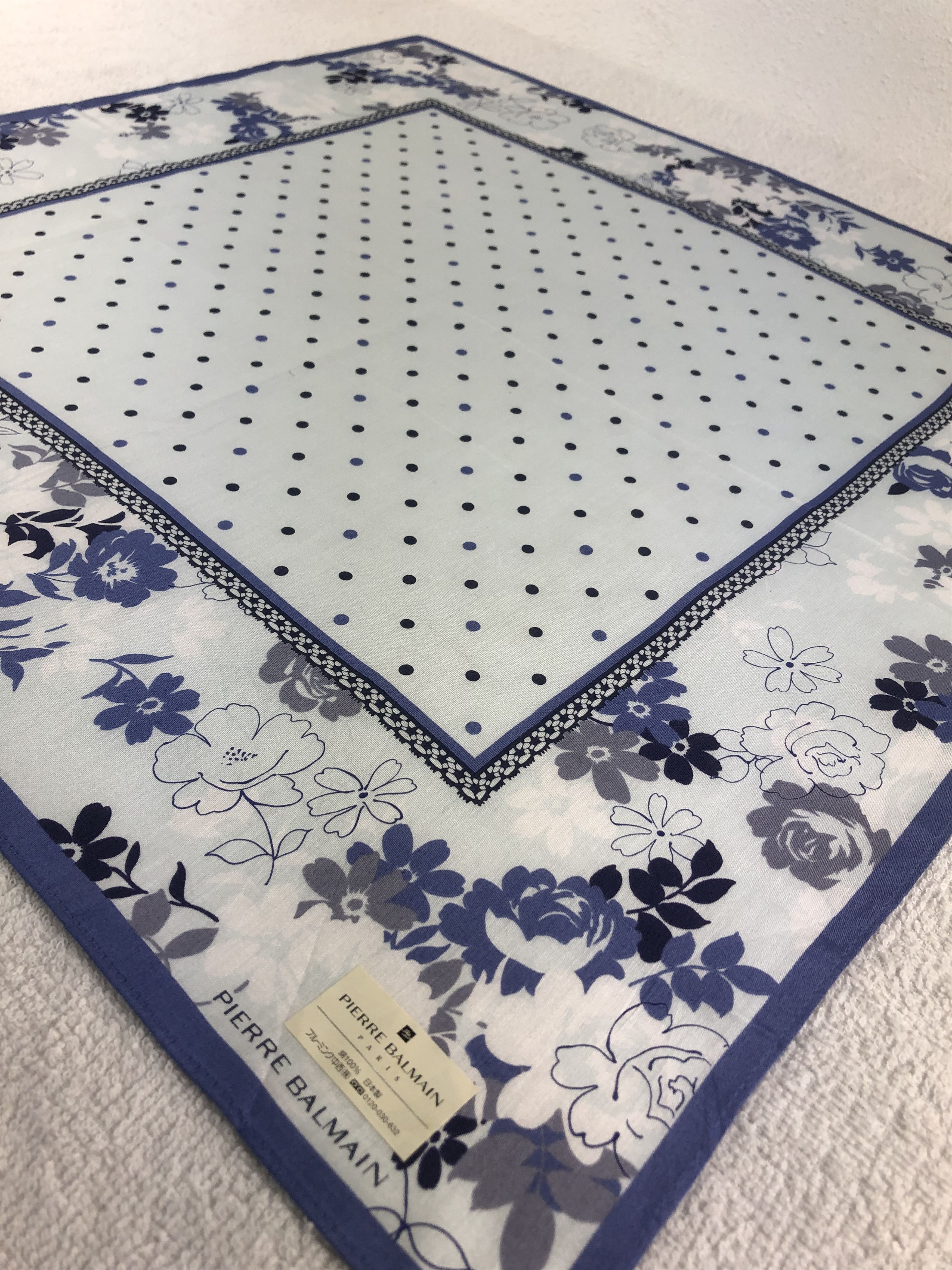 Pierre Balmain Pierre Balmain andkerchief / Bandana / Neckerchief C329 Size ONE SIZE - 4 Thumbnail