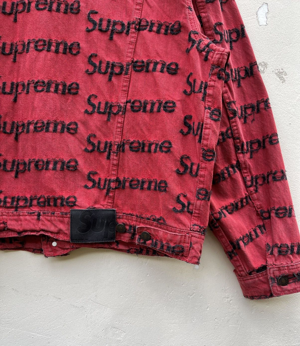 Supreme SUPREME FRAYED LOGOS DENIM JACKET SS21 Size US L / EU 52-54 / 3 - 9 Thumbnail