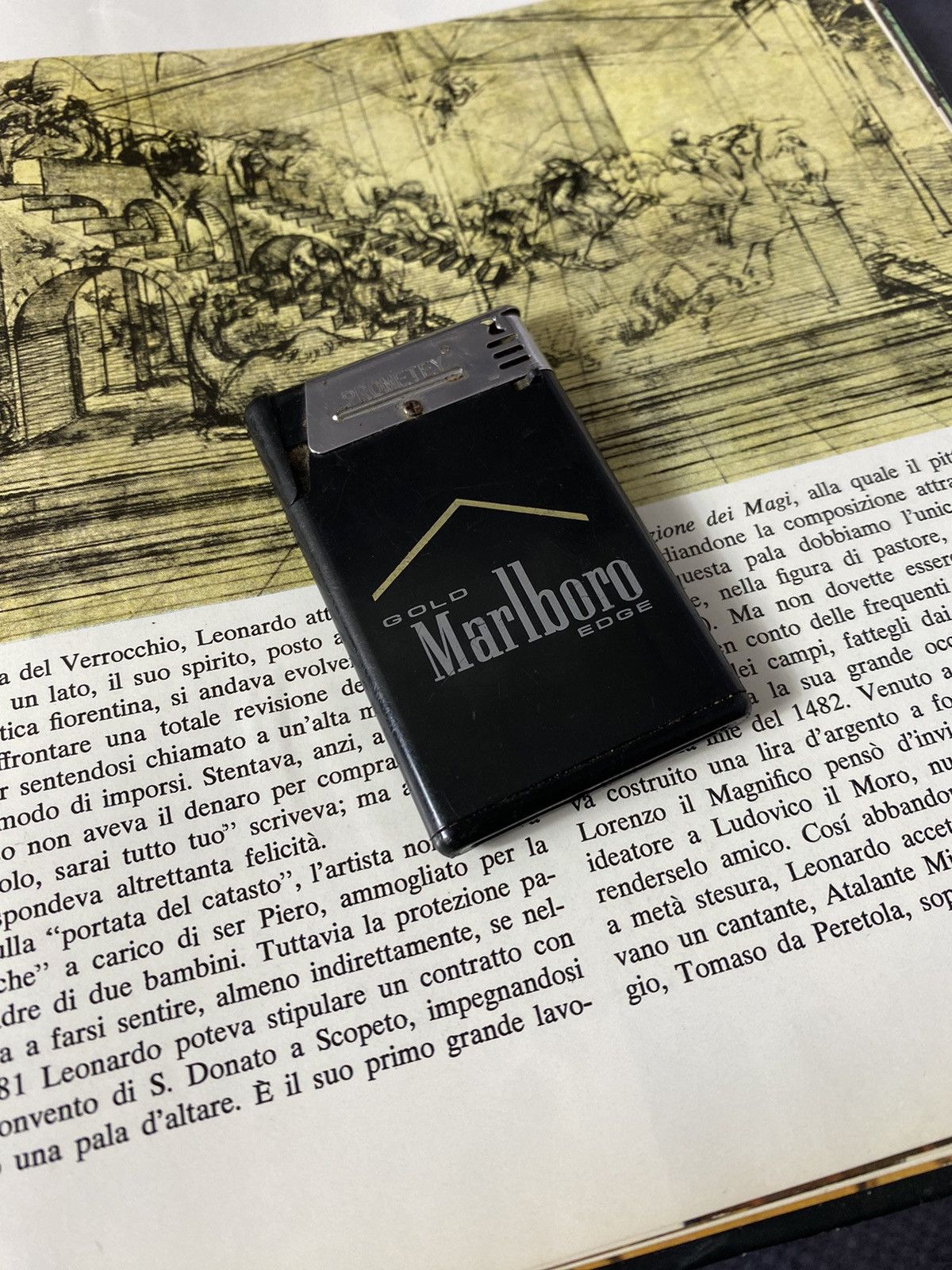 Marlboro Vintage Marlboro Lighter: Black Style & Reliability Size ONE SIZE - 1 Thumbnail