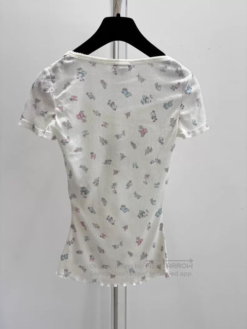Chanel Chanel White printed small flower short sleeves Size XS / US 0-2 / IT 36-38 - 2 Thumbnail