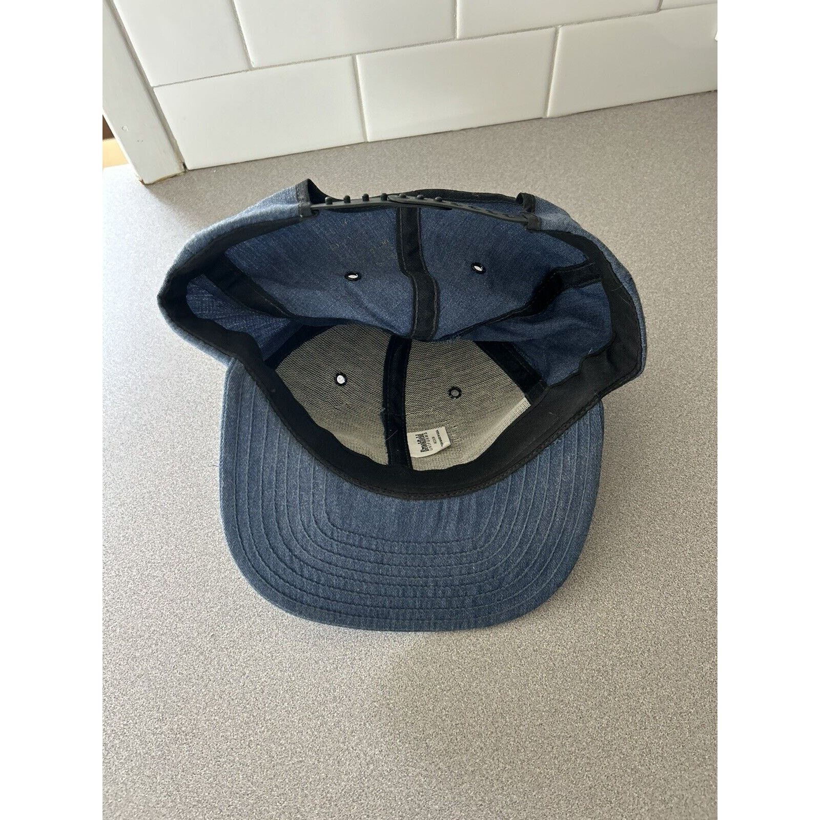 Vintage Vintage Mail Hat Embroidered Patch Trucker Hat Blue Size ONE SIZE - 6 Thumbnail
