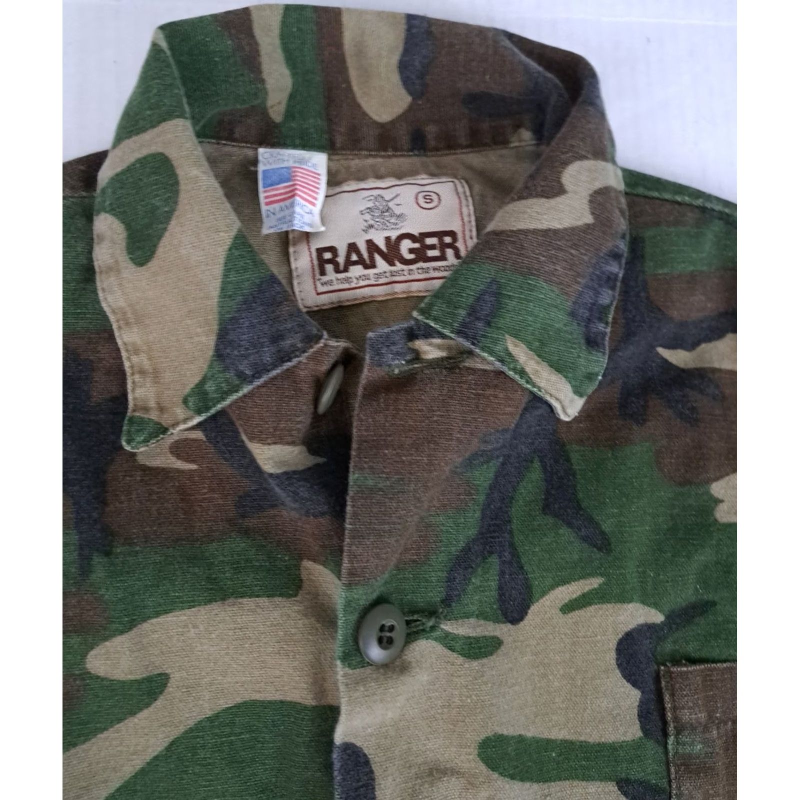Vintage Vintage Camouflage Full Button Combat Field Shirt Small Ranger USA Made Size US S / EU 44-46 / 1 - 2 Thumbnail