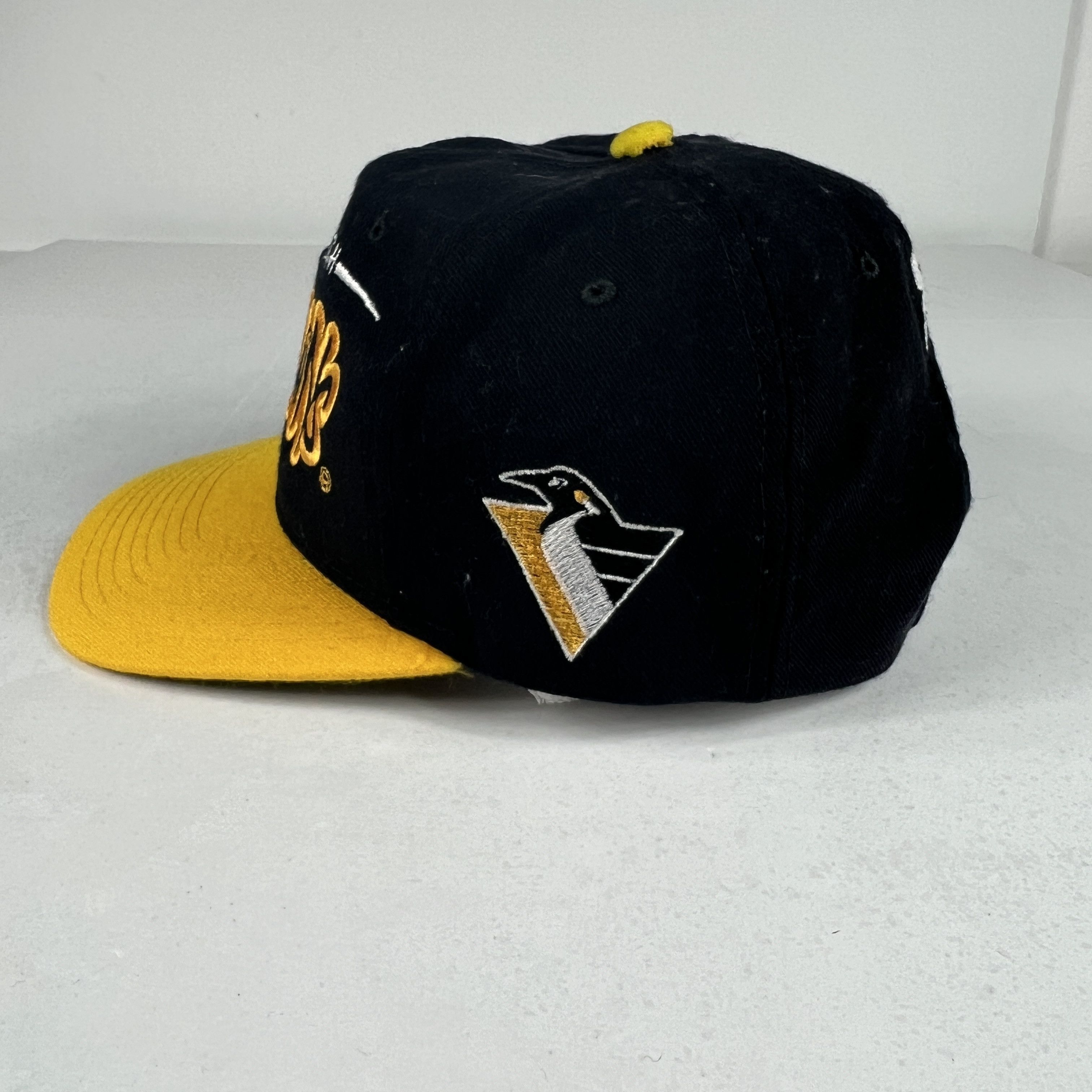 NHL × Starter × Vintage VTG Starter Pittsburgh Penguins Bubble Script Wool Snapback Size ONE SIZE - 4 Thumbnail