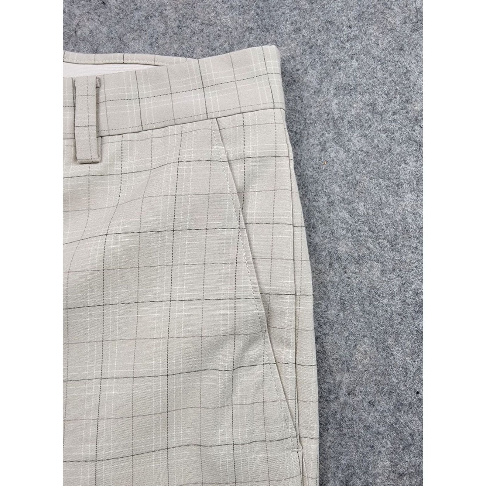 Nike Tiger Woods Collection Pants Nike Mens 36x32 Beige Plaid Golf Sports NWT Size US 36 / EU 52 - 3 Thumbnail