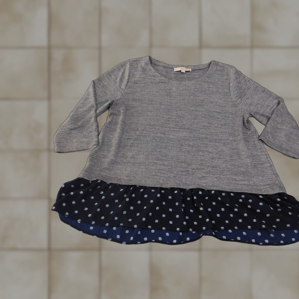 Loft LOFT Sweater Womens Large Gray Blue Ruffle Hem Long Sleeve Pullover Layered Top Size L / US 10 / IT 46 - 1 Thumbnail