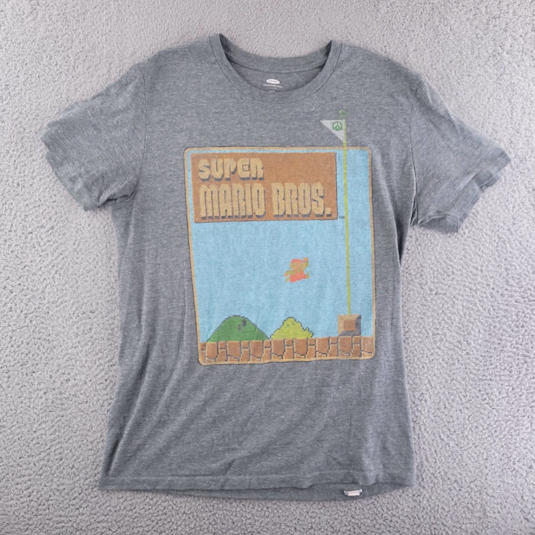 Old Navy Old Navy Shirt Mens Medium Gray Super Mario Bros Graphic Tee Collectabilitees) Size US M / EU 48-50 / 2 - 2 Thumbnail