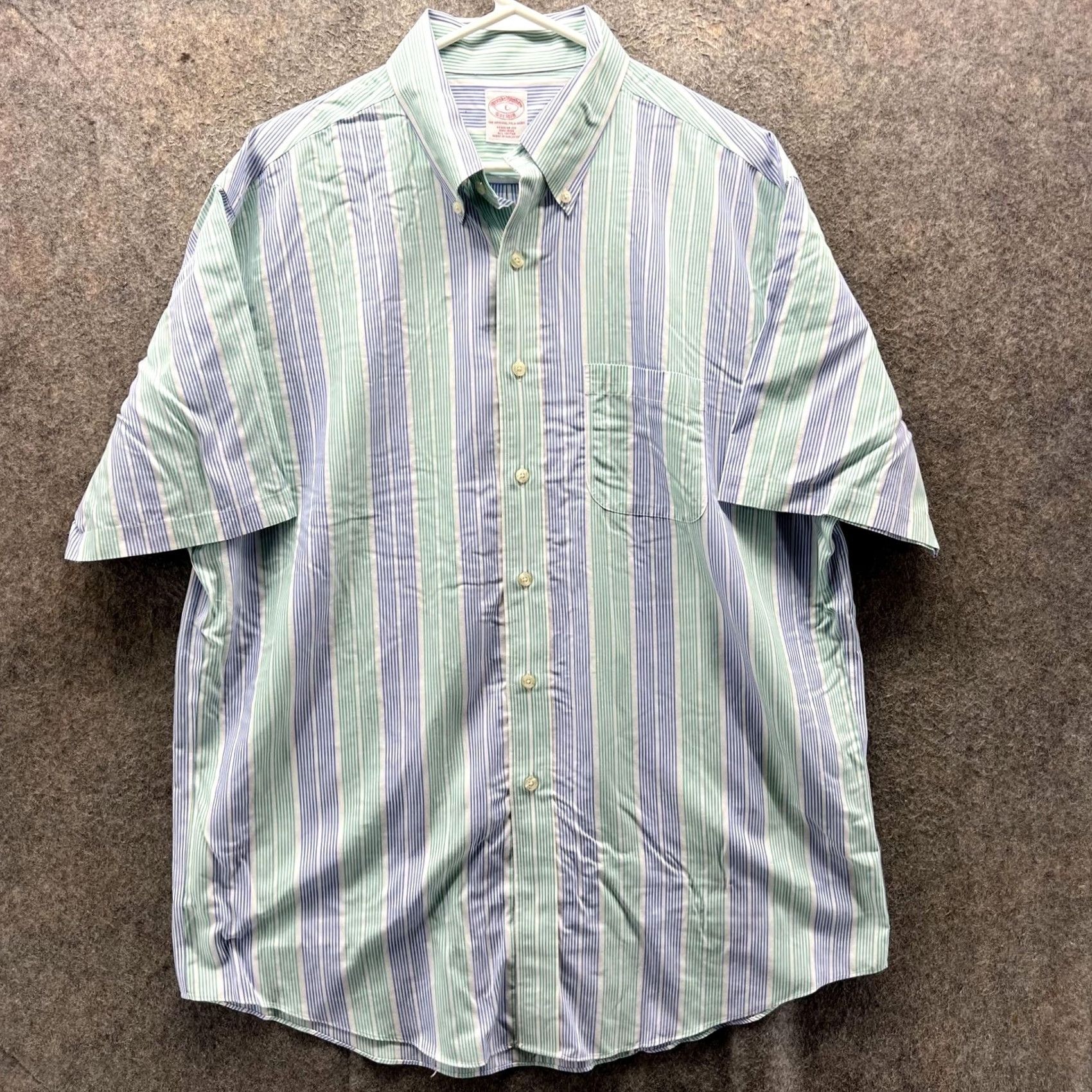 Brooks Brothers Brooks Brothers Shirt Mens Large Green Blue Stripe Button-Down Non-Iron Cotton Short Sleeve Pockets Size US L / EU 52-54 / 3 - 2 Thumbnail