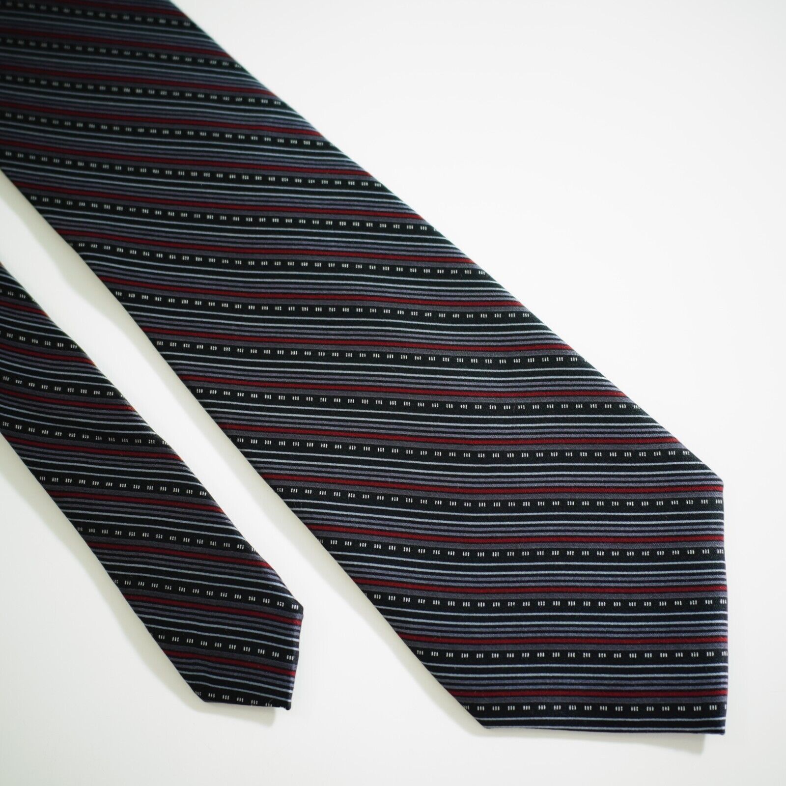 Perry Ellis Perry Ellis Portfolio Black Silver Red Striped Print Silk Ti Size ONE SIZE - 1 Thumbnail