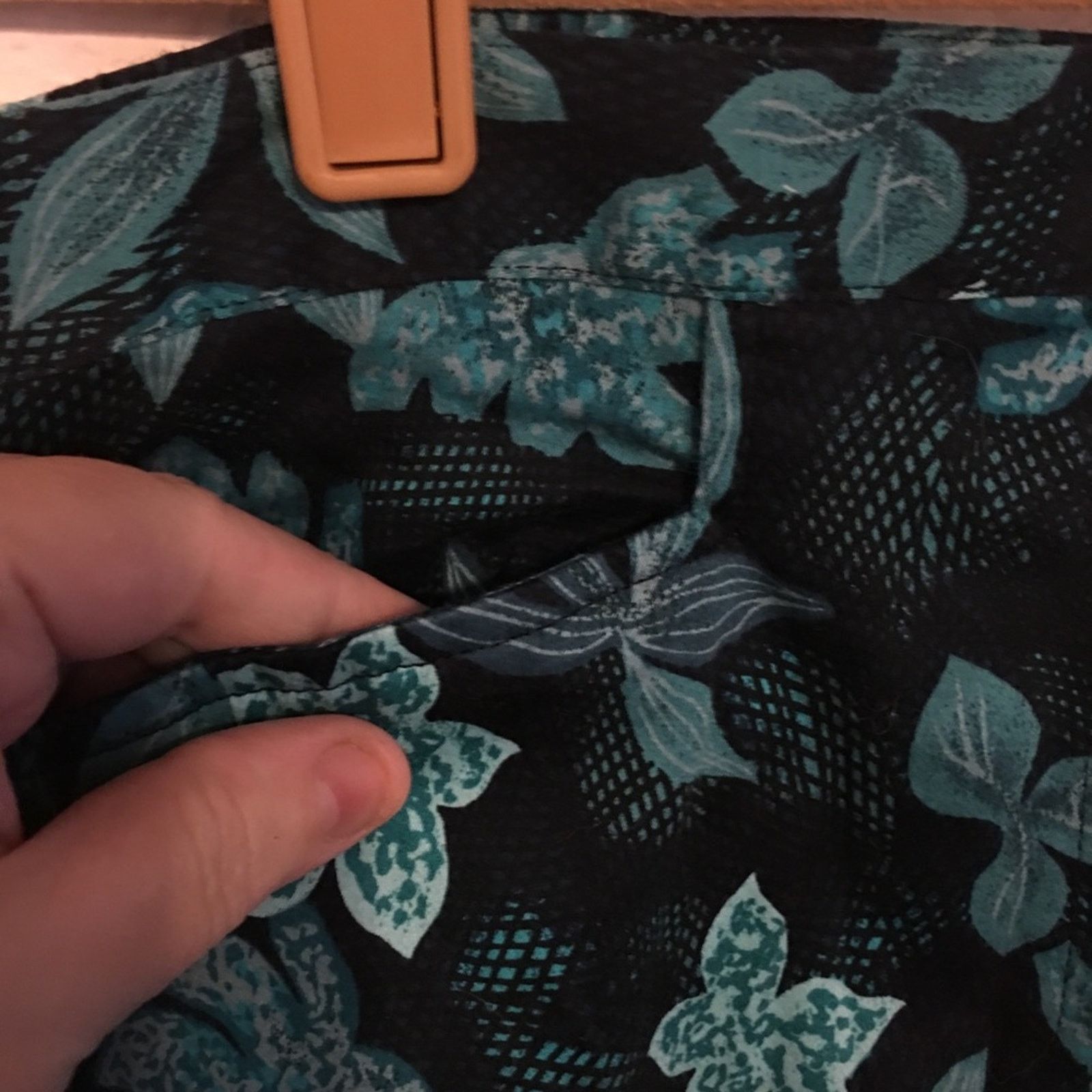 Other Sag Harbor floral stretch capris NWOT 8 Size 30" / US 8 / IT 44 - 3 Thumbnail