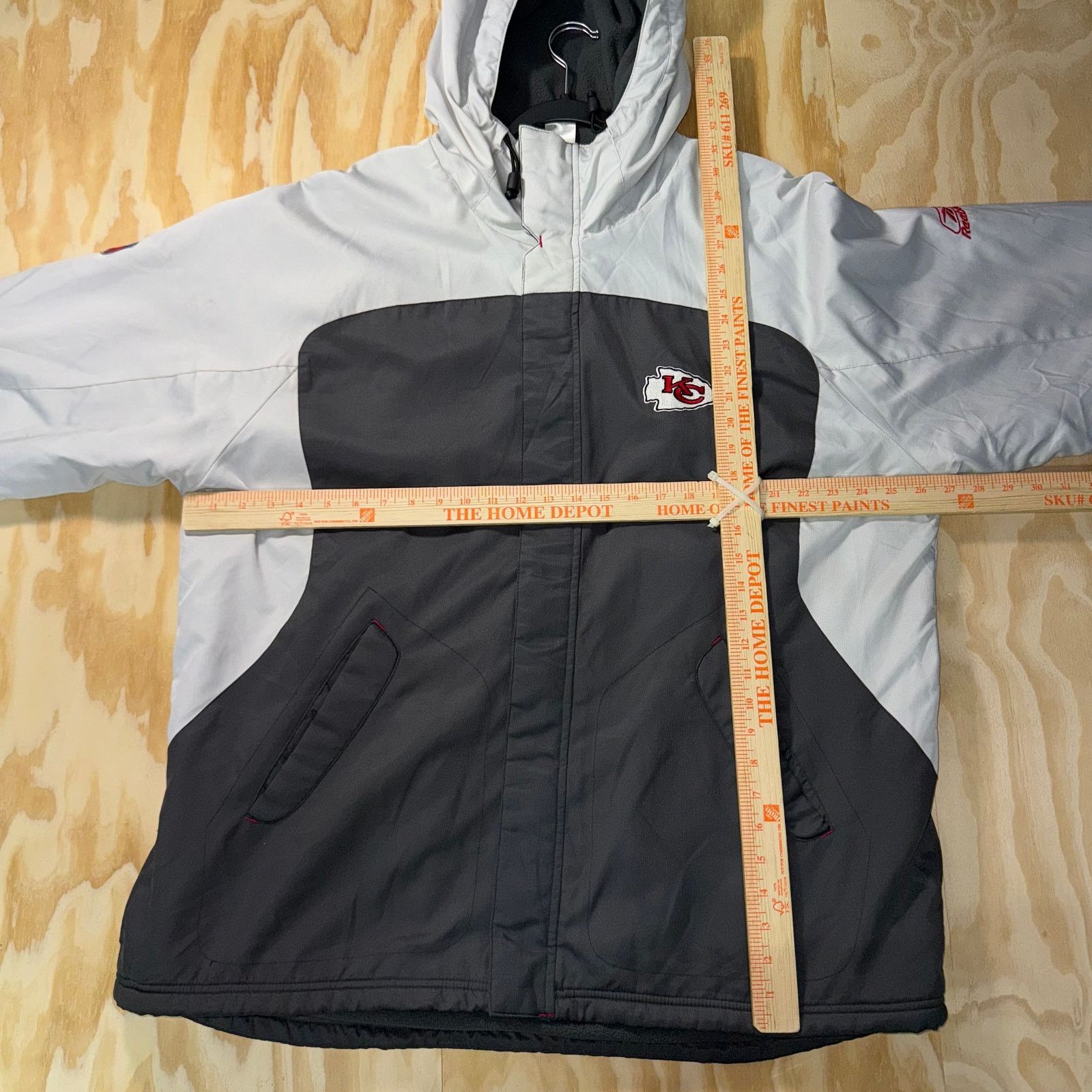 NFL Vintage Y2K Kansas City Chiefs embroider nfl puffer jacket Size US XL / EU 56 / 4 - 4 Thumbnail
