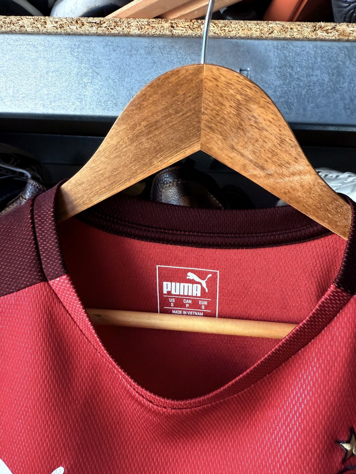 Puma AC MILAN PUMA ITALY 2018-19 FOOTBALL SOCCER SHIRT JERSEY Size US S / EU 44-46 / 1 - 8 Thumbnail