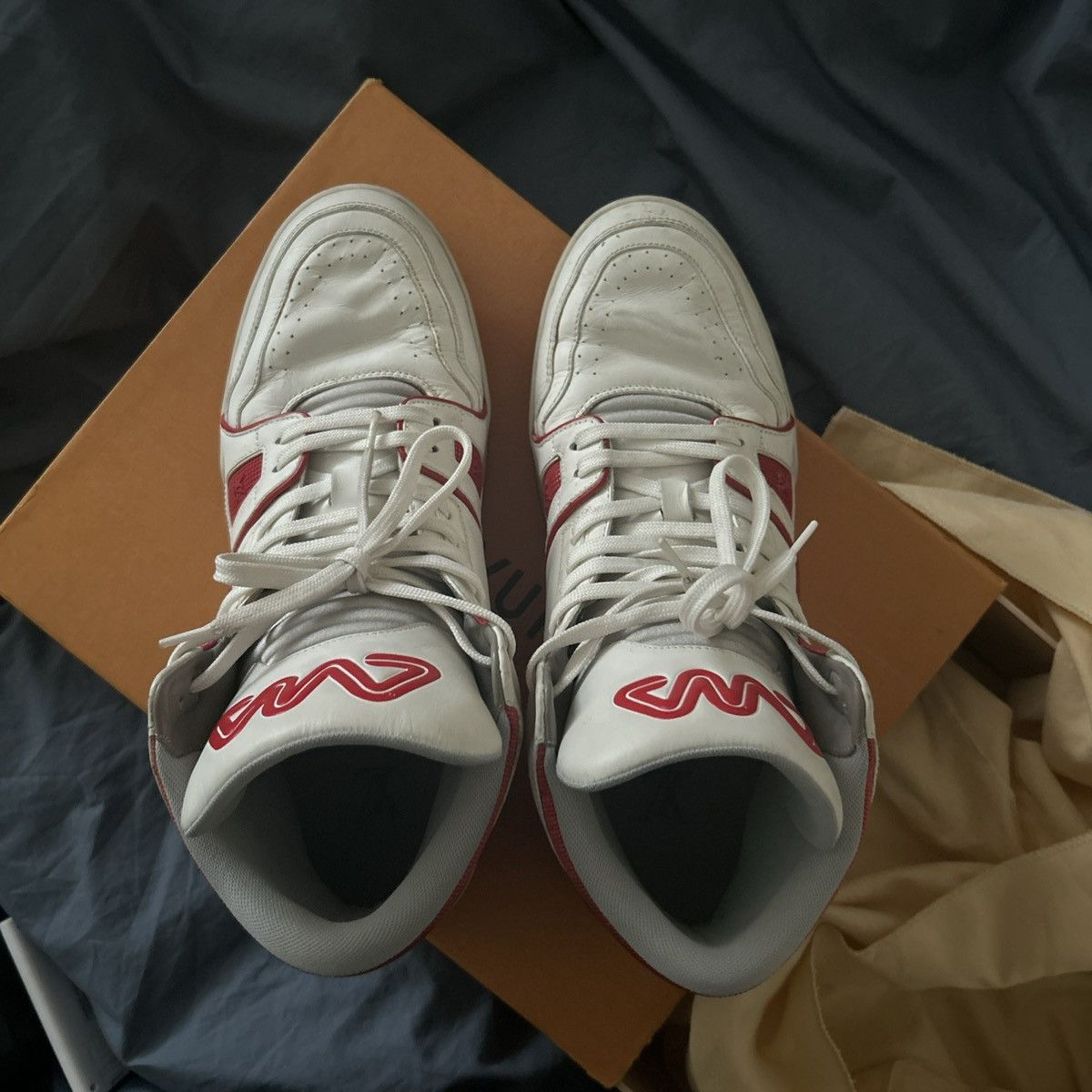Louis Vuitton Louis Vuitton Trainer Sneaker Hi-Top Size US 9.5 / EU 42-43 - 4 Thumbnail