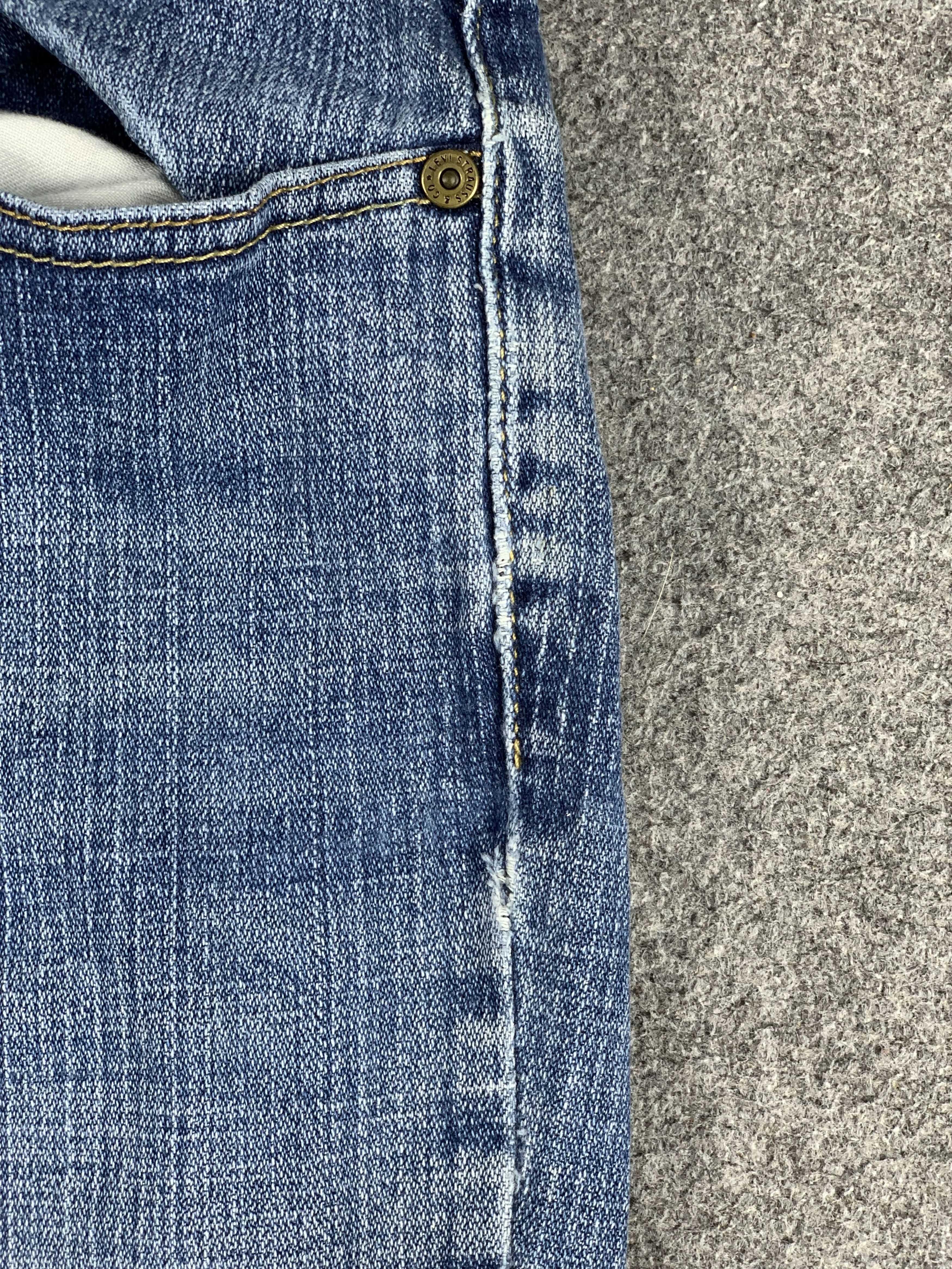 Vintage Levis 515 Flared Bootcut Bell Bottom Jeans