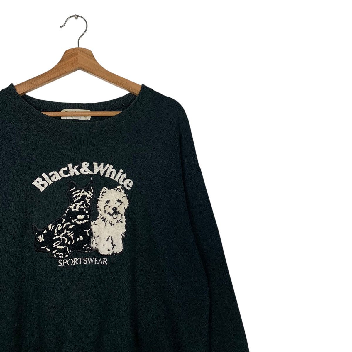 Japanese Brand BLACK & WHITE Embroidery Puppies Logo Sweatshirt #1875-C82 Size US M / EU 48-50 / 2 - 5 Thumbnail