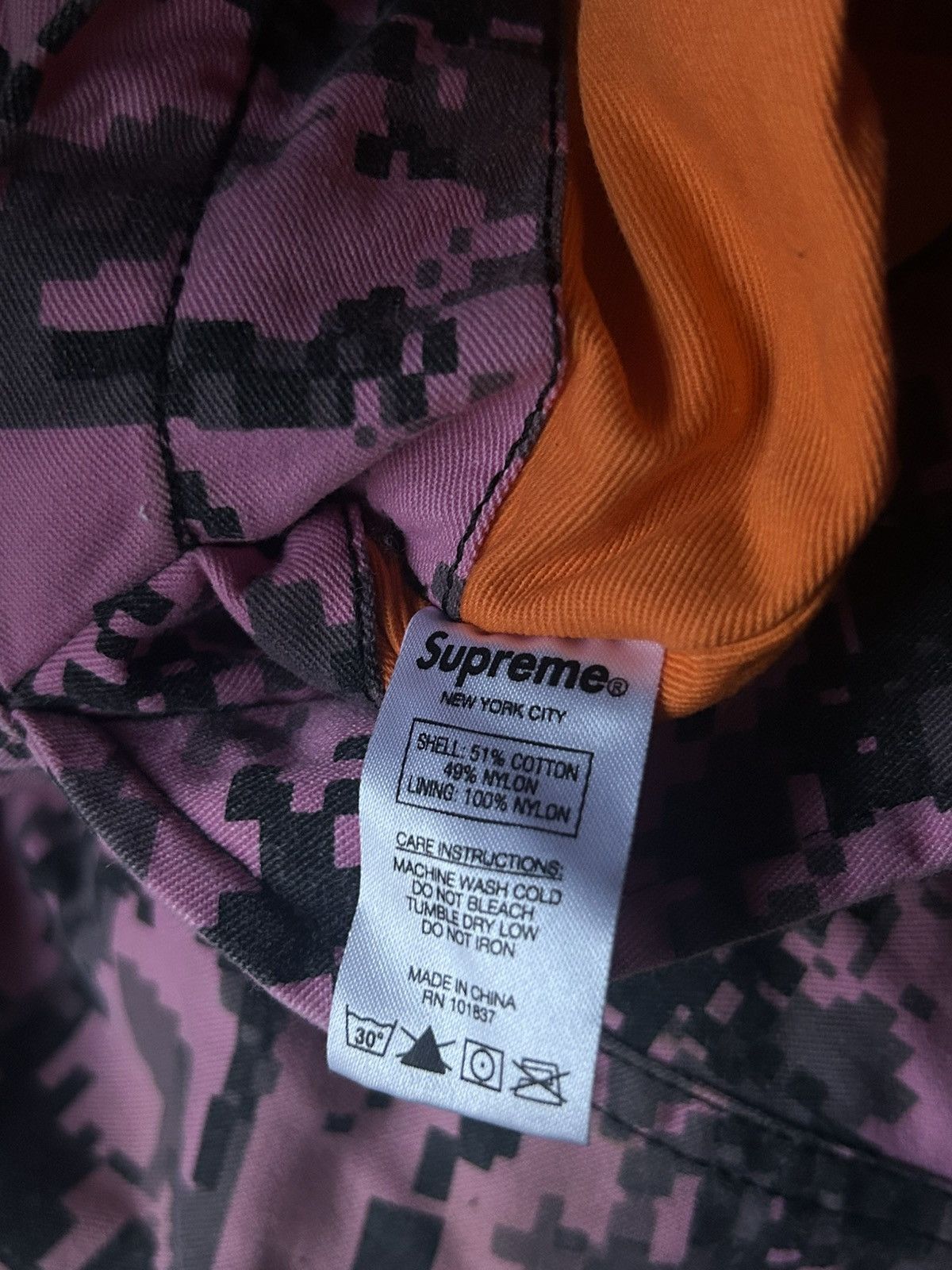 Supreme Supreme digi camo MA-1 jacket, pink camo reversible orange Size US M / EU 48-50 / 2 - 7 Thumbnail