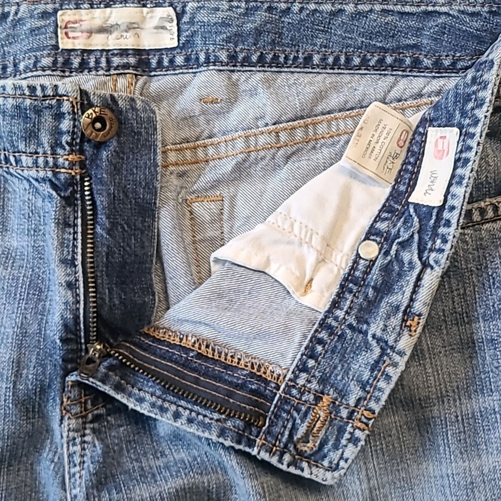 BKE Women's 30" x 31.5" BKE Buckle jeans straight leg Size 32" / US 10 / IT 46 - 3 Thumbnail