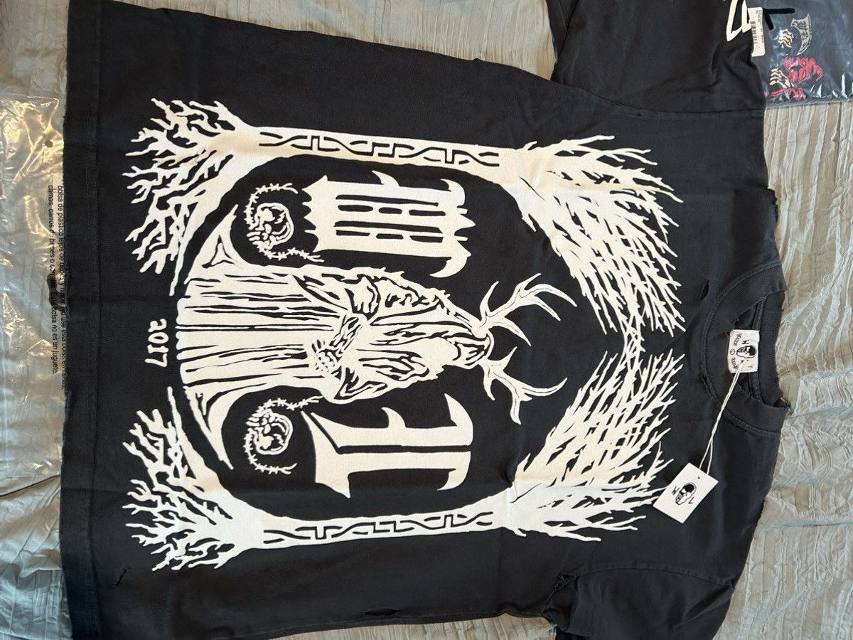 Designer × Warren Lotas Warren Lotas distressed Forest Reaper t shirt Size US L / EU 52-54 / 3 - 1 Thumbnail