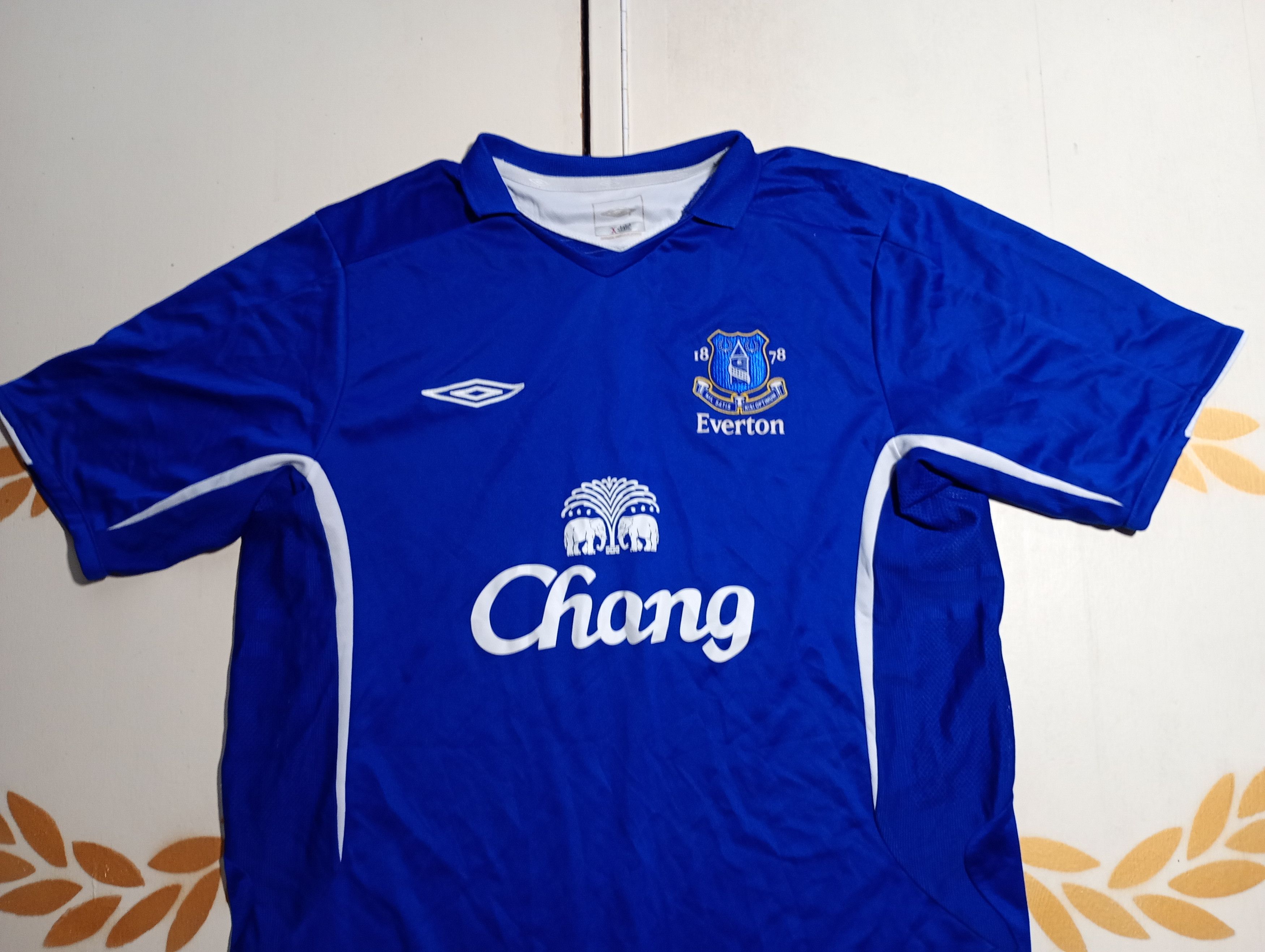 Umbro Umbro Everton FC Home Jersey 2005-2006 Size US L / EU 52-54 / 3 - 4 Thumbnail