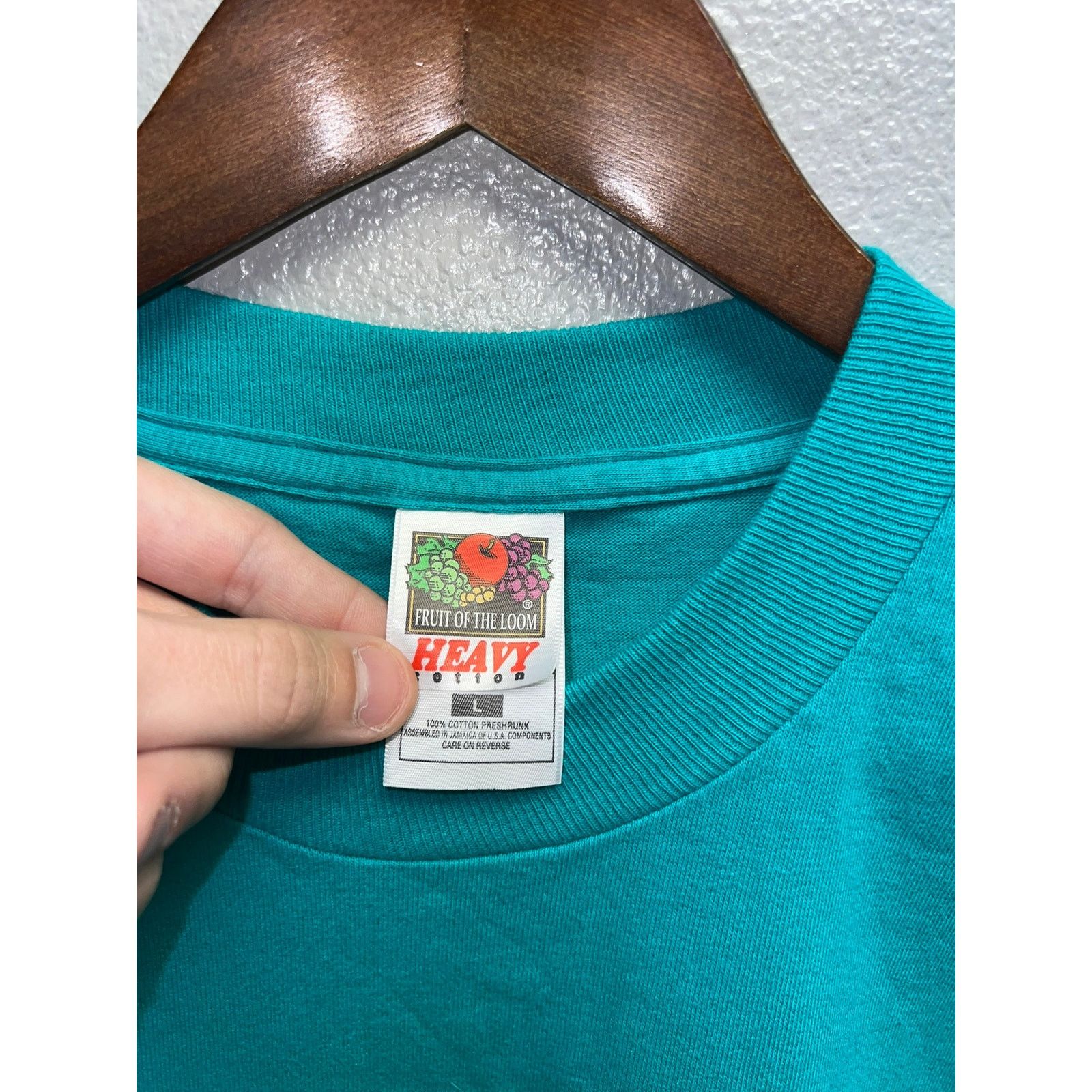 Fruit Of The Loom VIntage Sister Cities Shirt World Together People Art Tee L Size US L / EU 52-54 / 3 - 7 Thumbnail