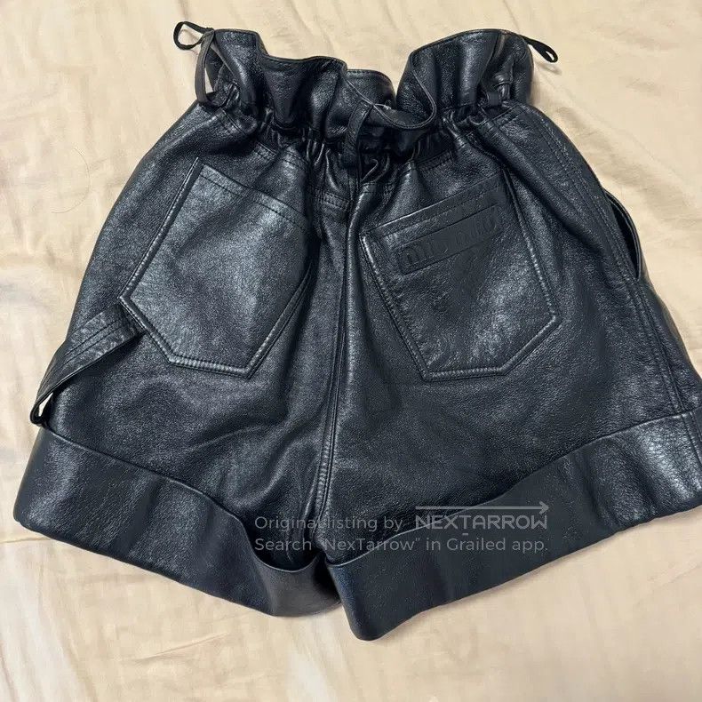 Miu Miu Miu Miu 40 Flower bud leather shorts Size 24" / US 00 / IT 34 - 3 Thumbnail