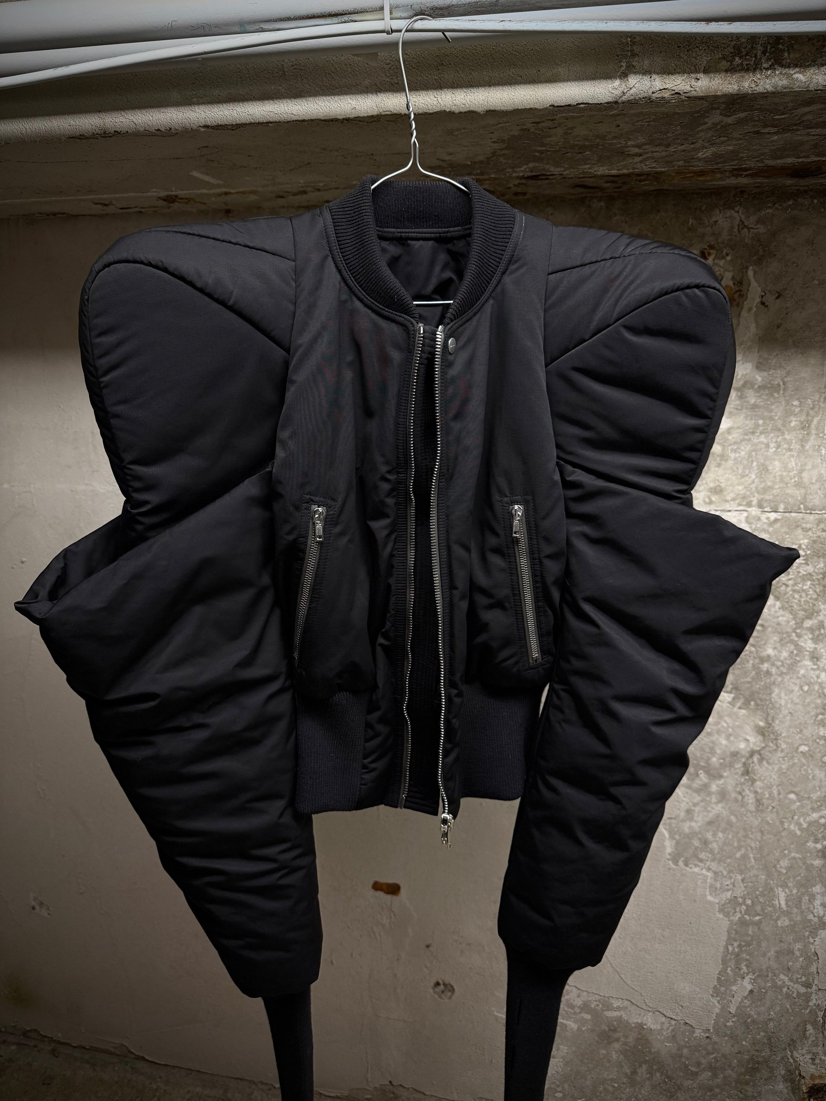 Rick Owens Rick Owens AW22 "STROBE" Alice Kunst Down Bomber Jacket Size US XXS / EU 40 - 2 Thumbnail