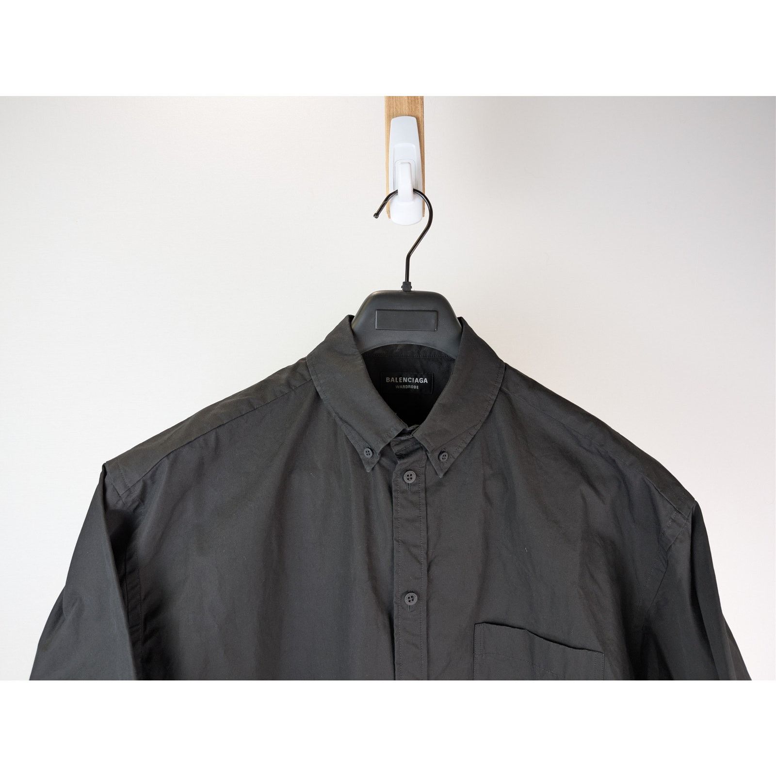 Balenciaga o1rshd1 Large Fit Short Sleeve Shirt in Washed Out Black Size US XXL / EU 58 / 5 - 4 Thumbnail