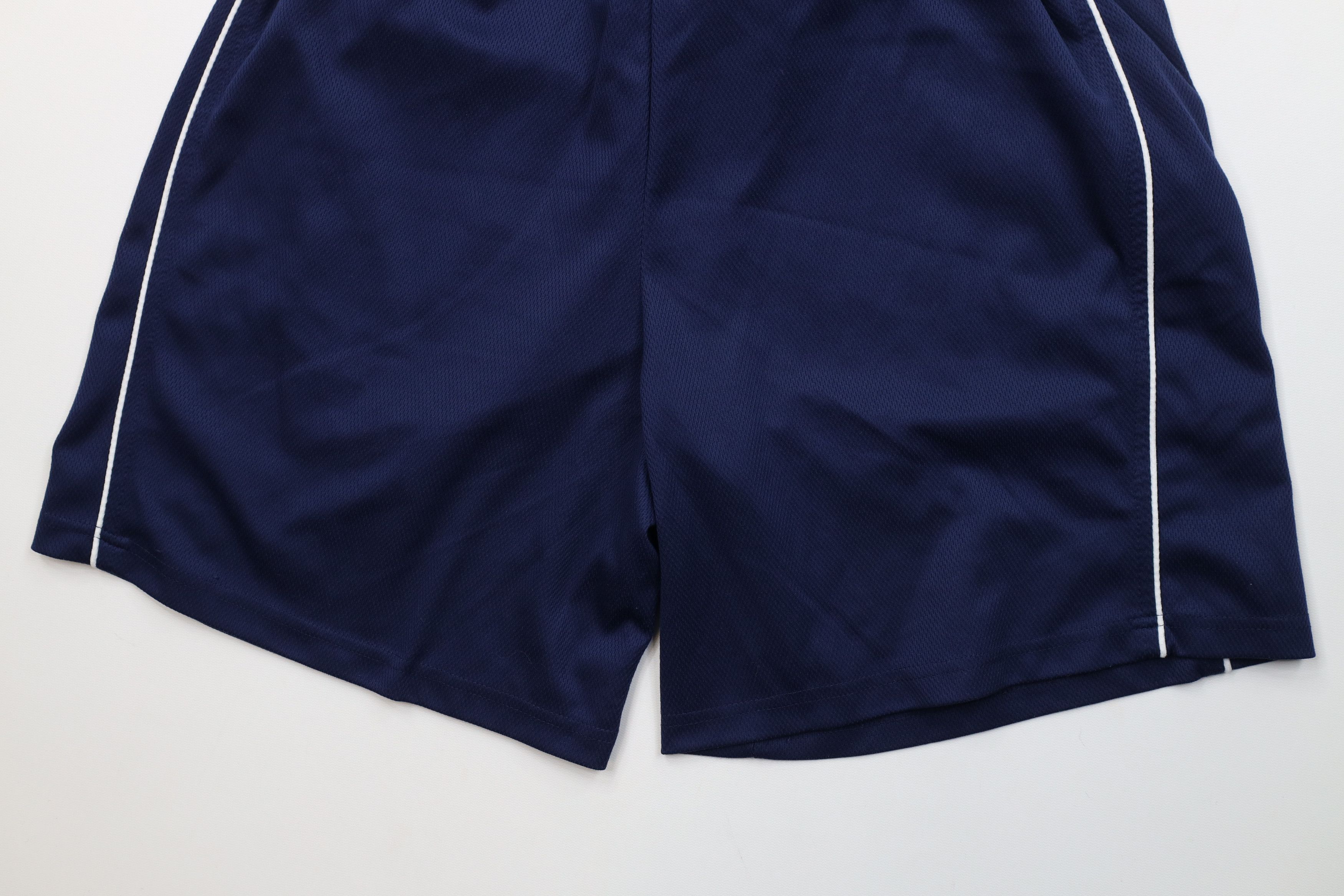 Reebok Vintage Reebok Logo Above Knee Shorts Navy Blue Polyester Size US 32 / EU 48 - 12 Thumbnail