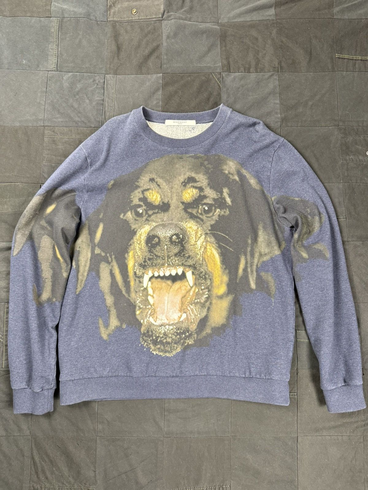 Givenchy Rottweiler Sweatshirt Size US L / EU 52-54 / 3 - 1 Thumbnail