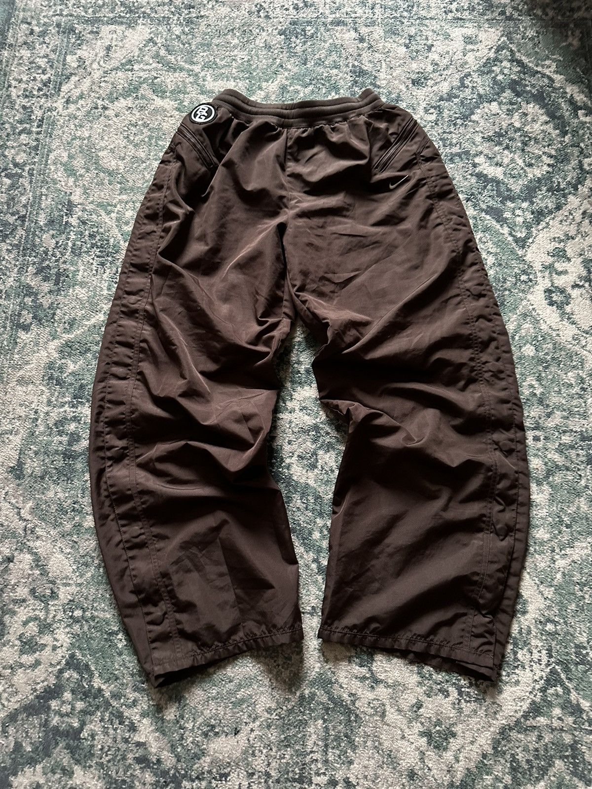 Nike VINTAGE NIKE CRAZY JAPANESE STYLE NYLON TRACK PANTS M Size US 32 / EU 48 - 2 Thumbnail